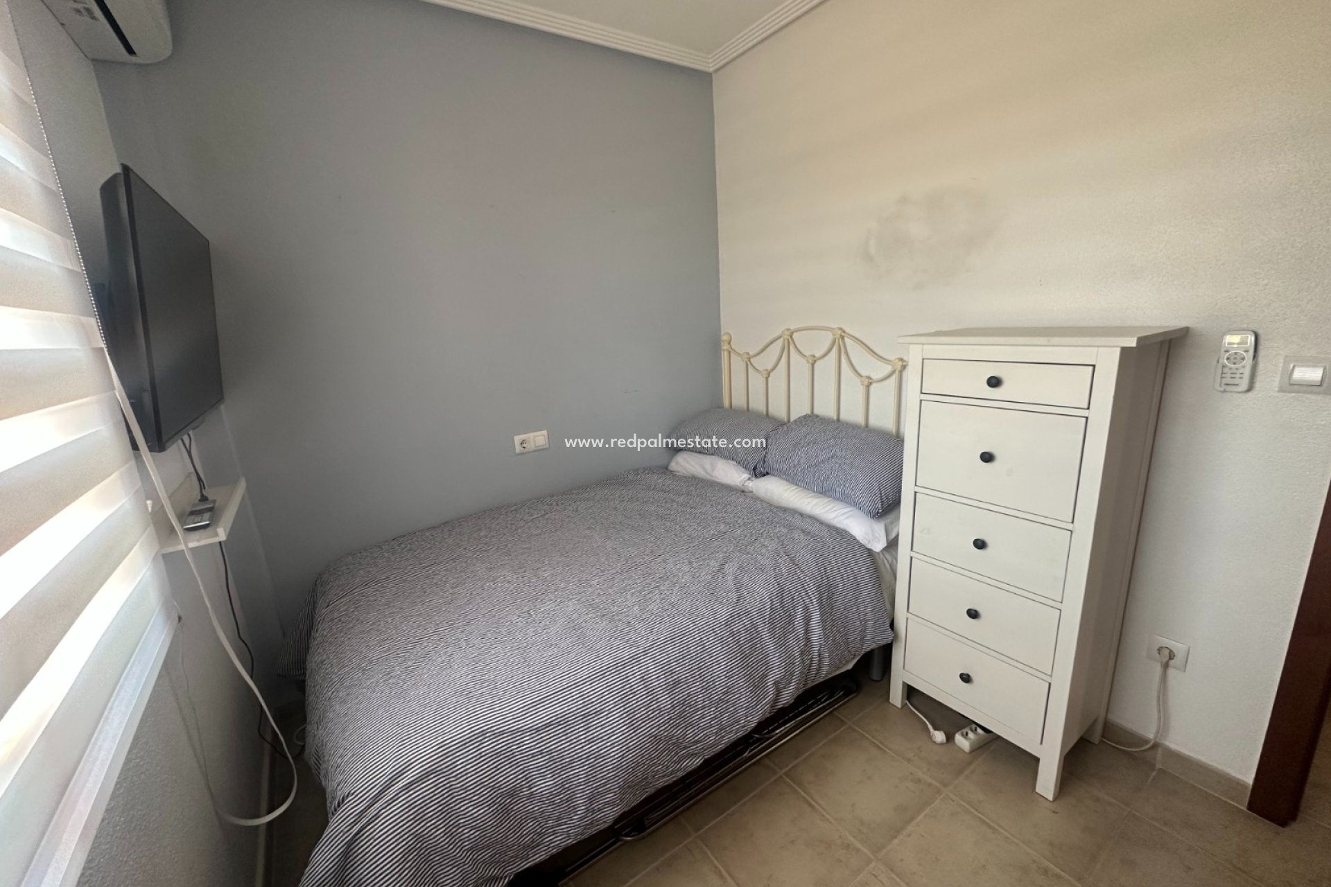 Resale - Apartment -
Torrevieja