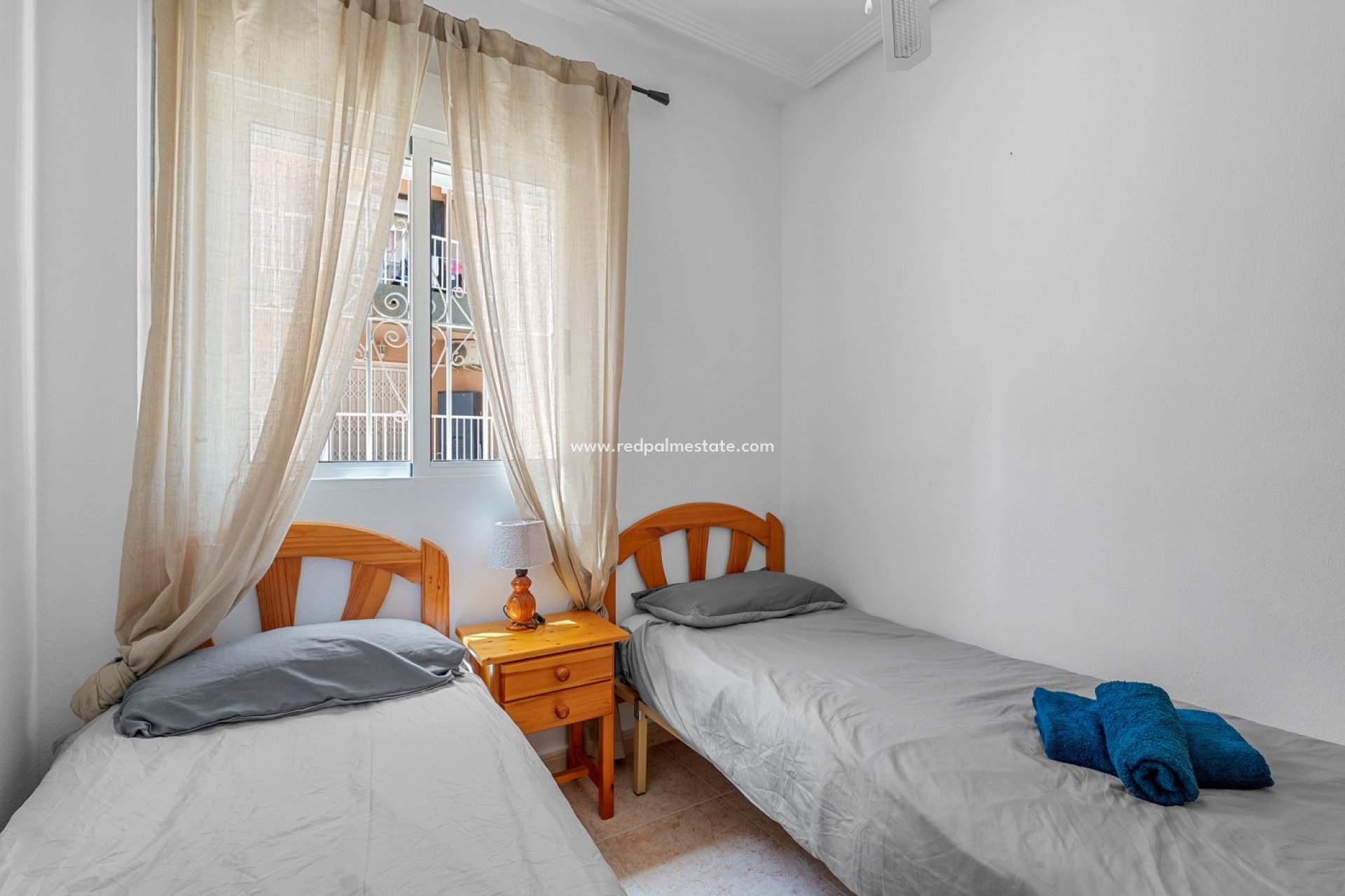 Resale - Apartment -
Torrevieja
