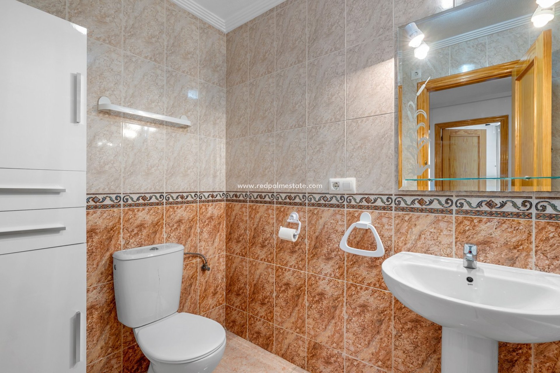 Resale - Apartment -
Torrevieja