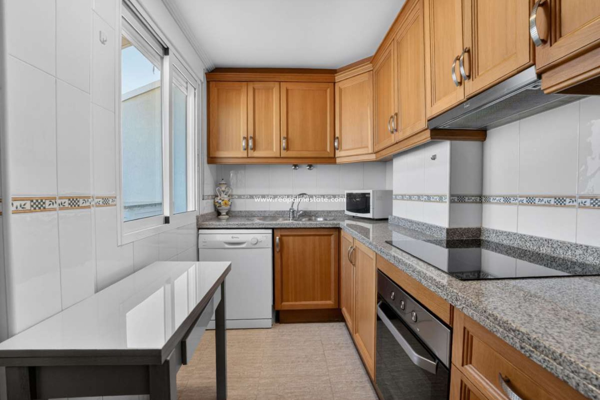 Resale - Apartment -
Torrevieja