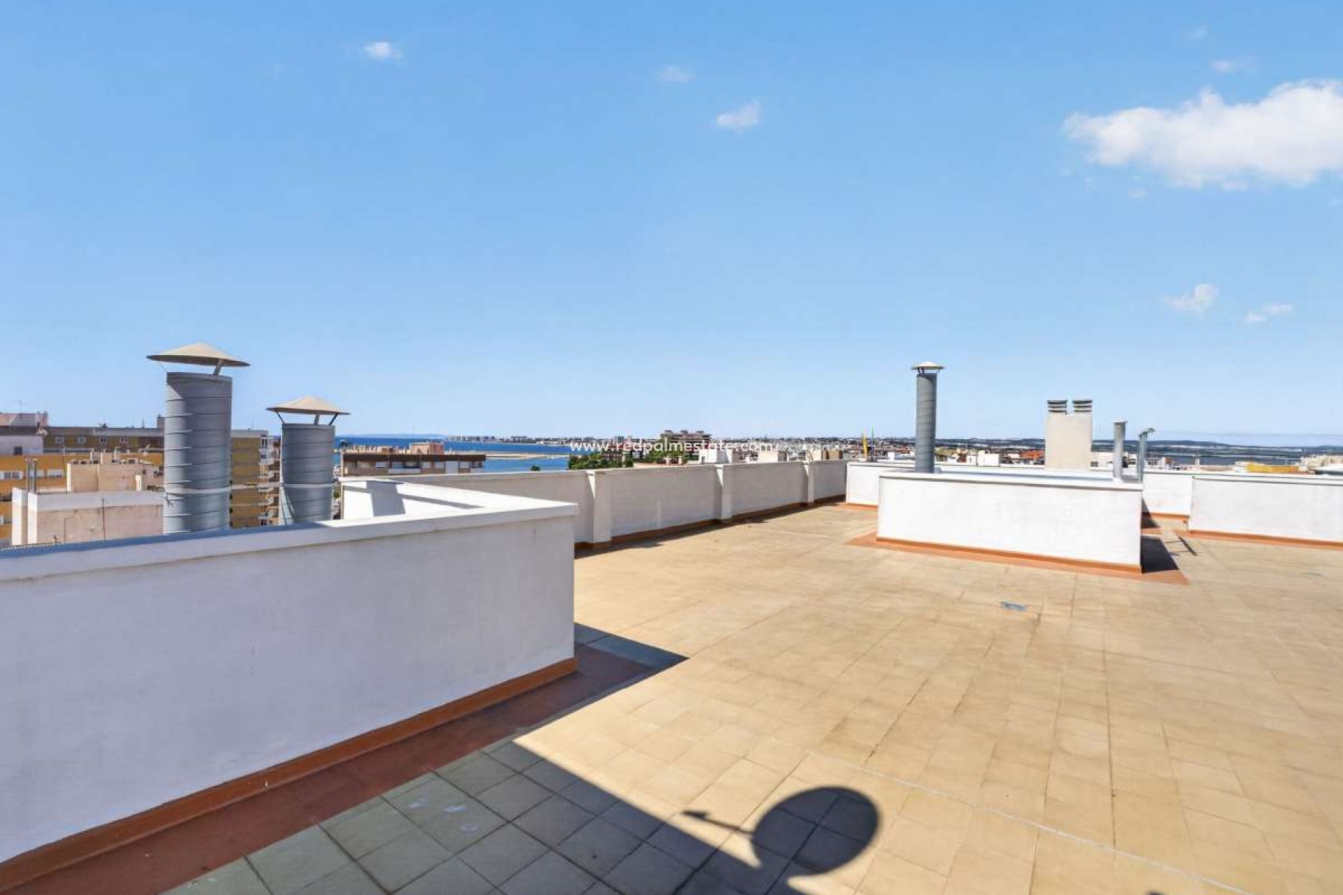 Resale - Apartment -
Torrevieja