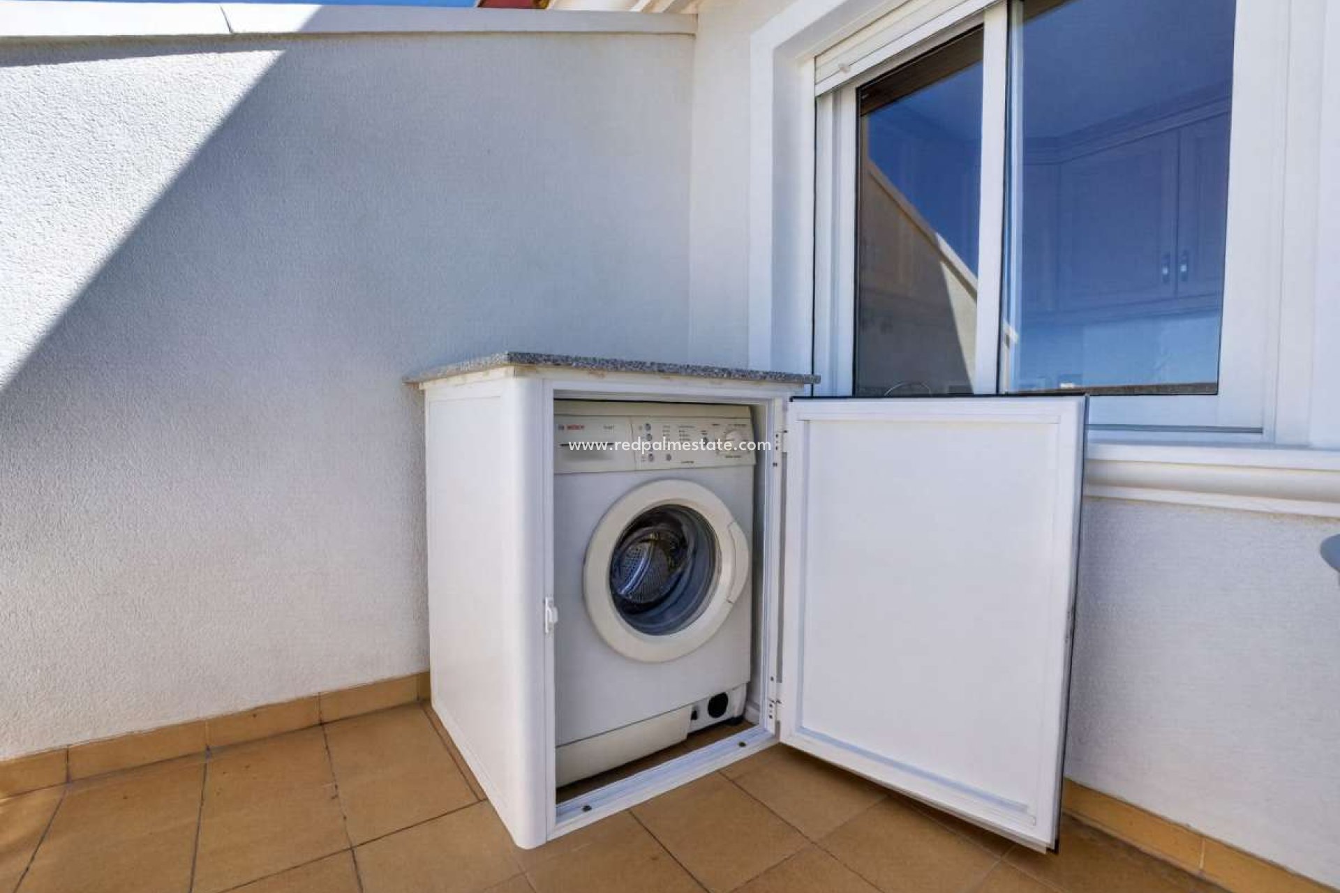 Resale - Apartment -
Torrevieja