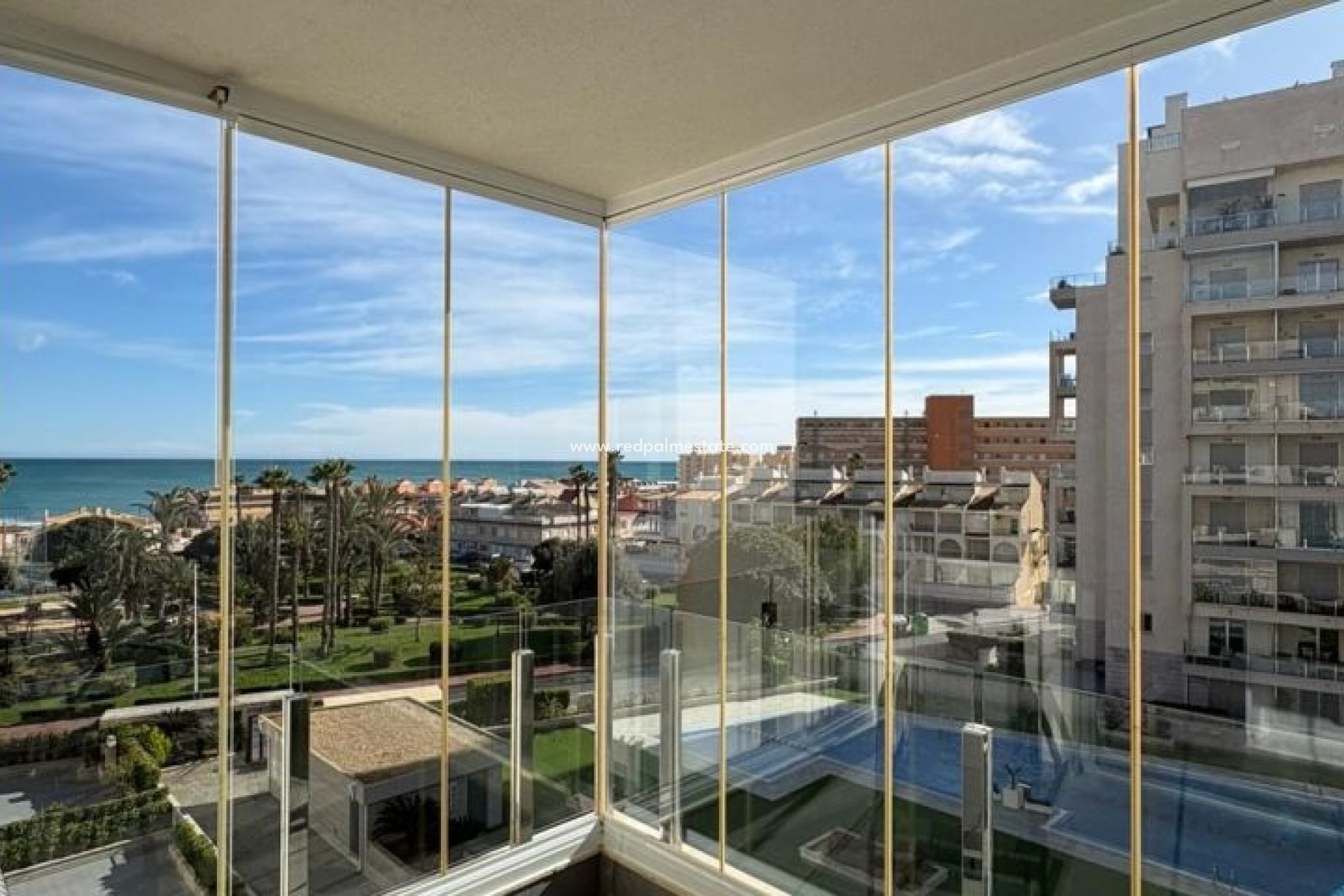 Resale - Apartment -
Torrevieja