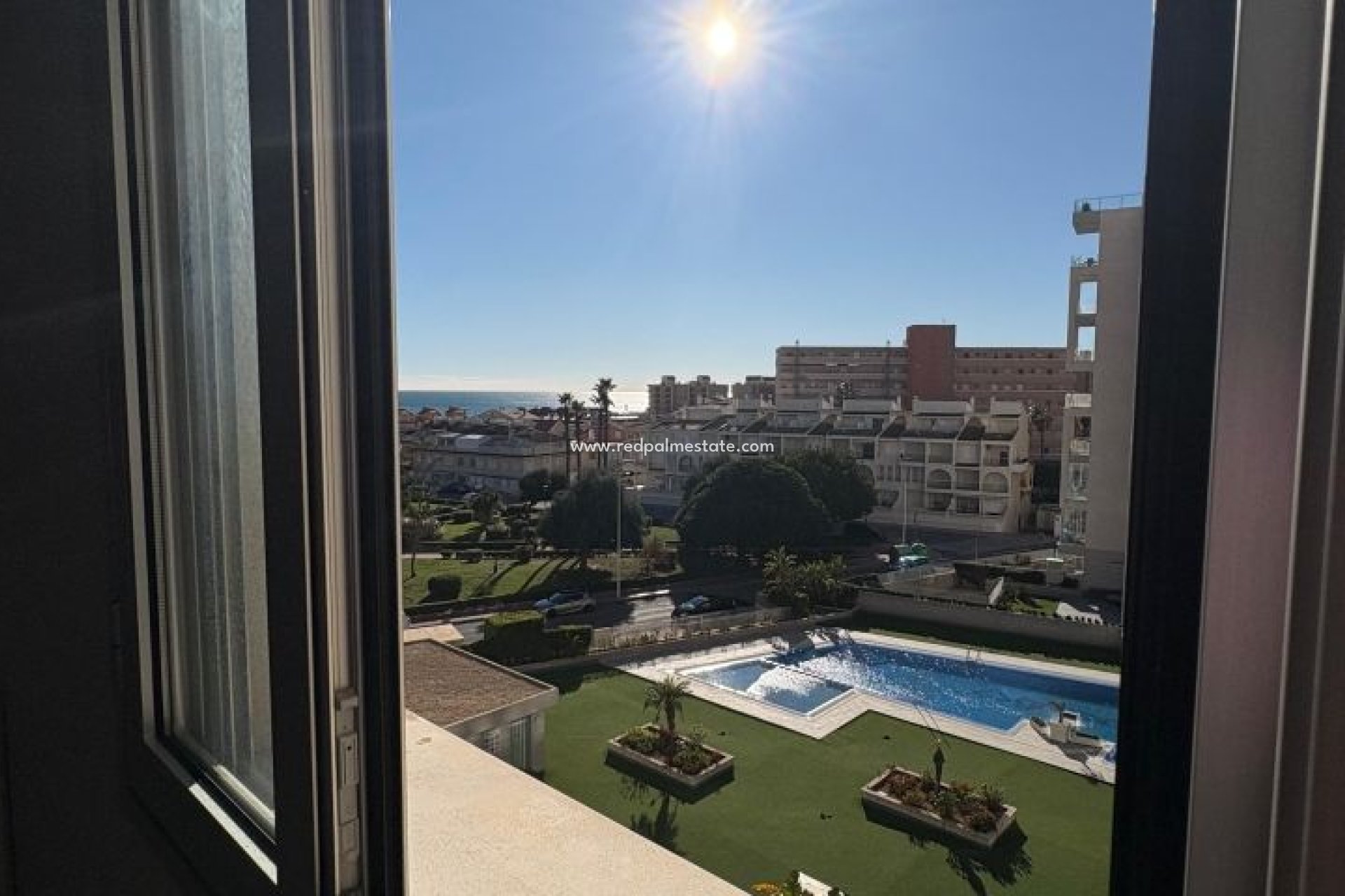 Resale - Apartment -
Torrevieja