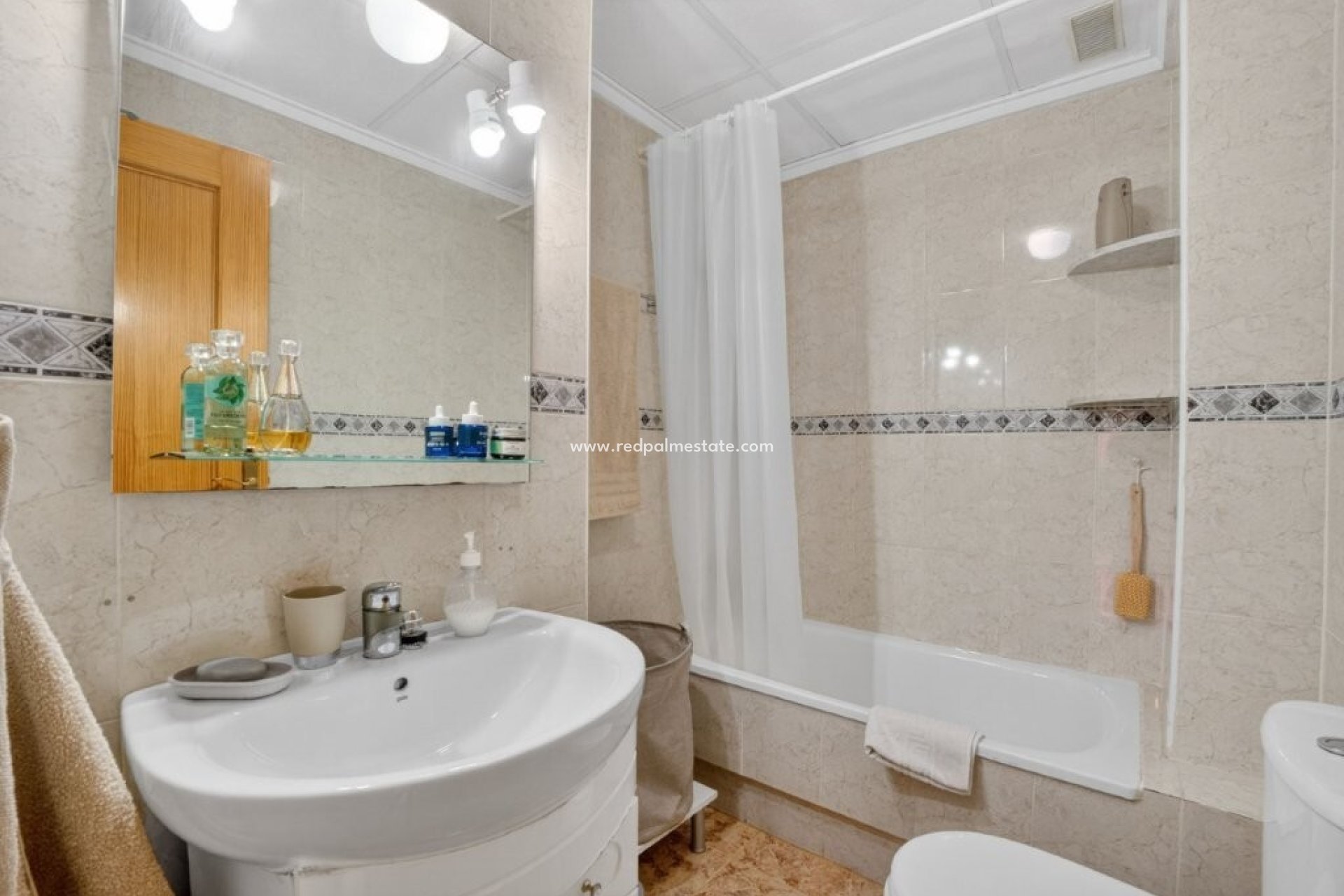 Resale - Apartment -
Torrevieja