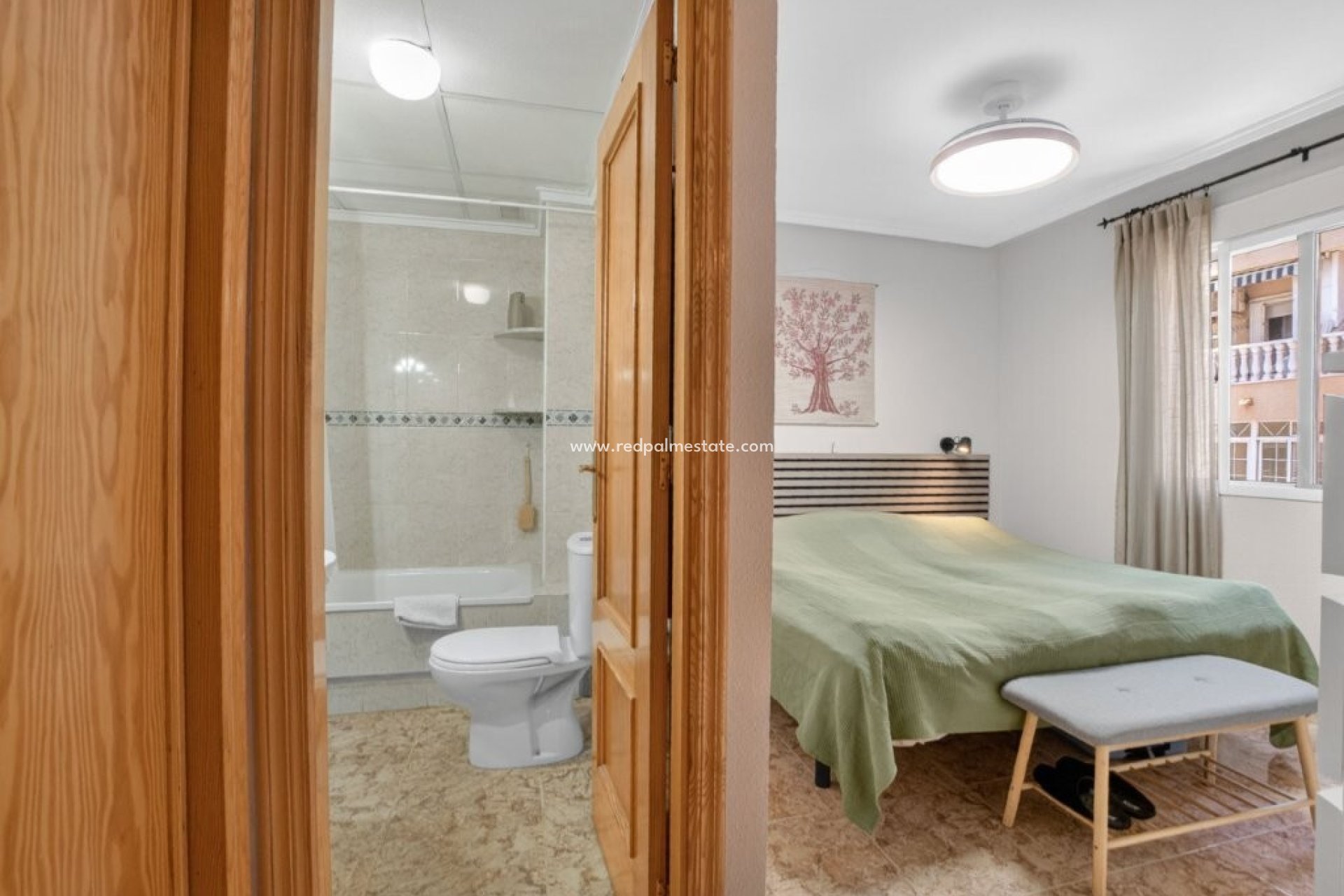 Resale - Apartment -
Torrevieja
