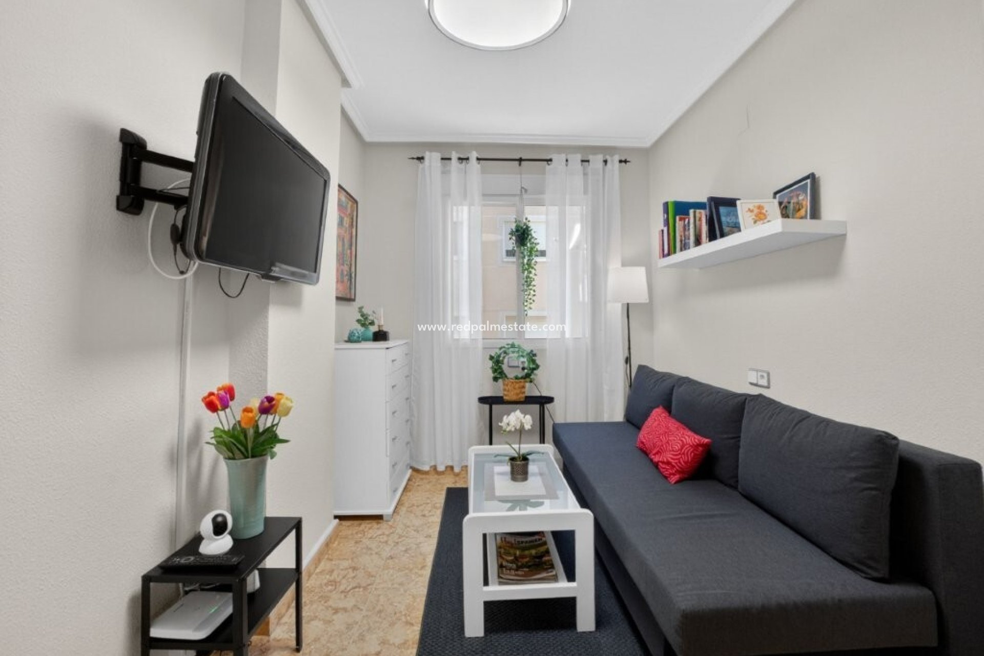 Resale - Apartment -
Torrevieja