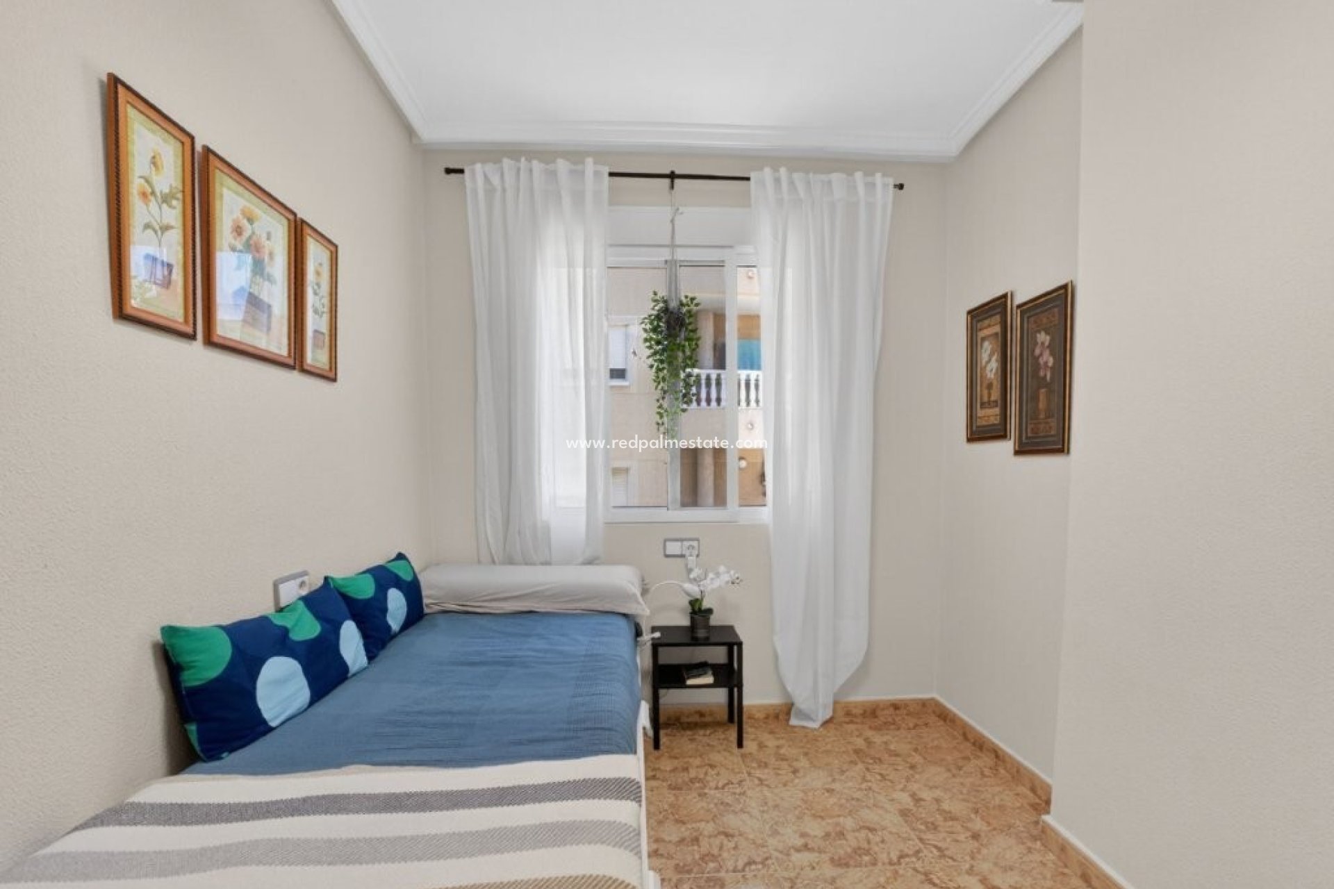 Resale - Apartment -
Torrevieja