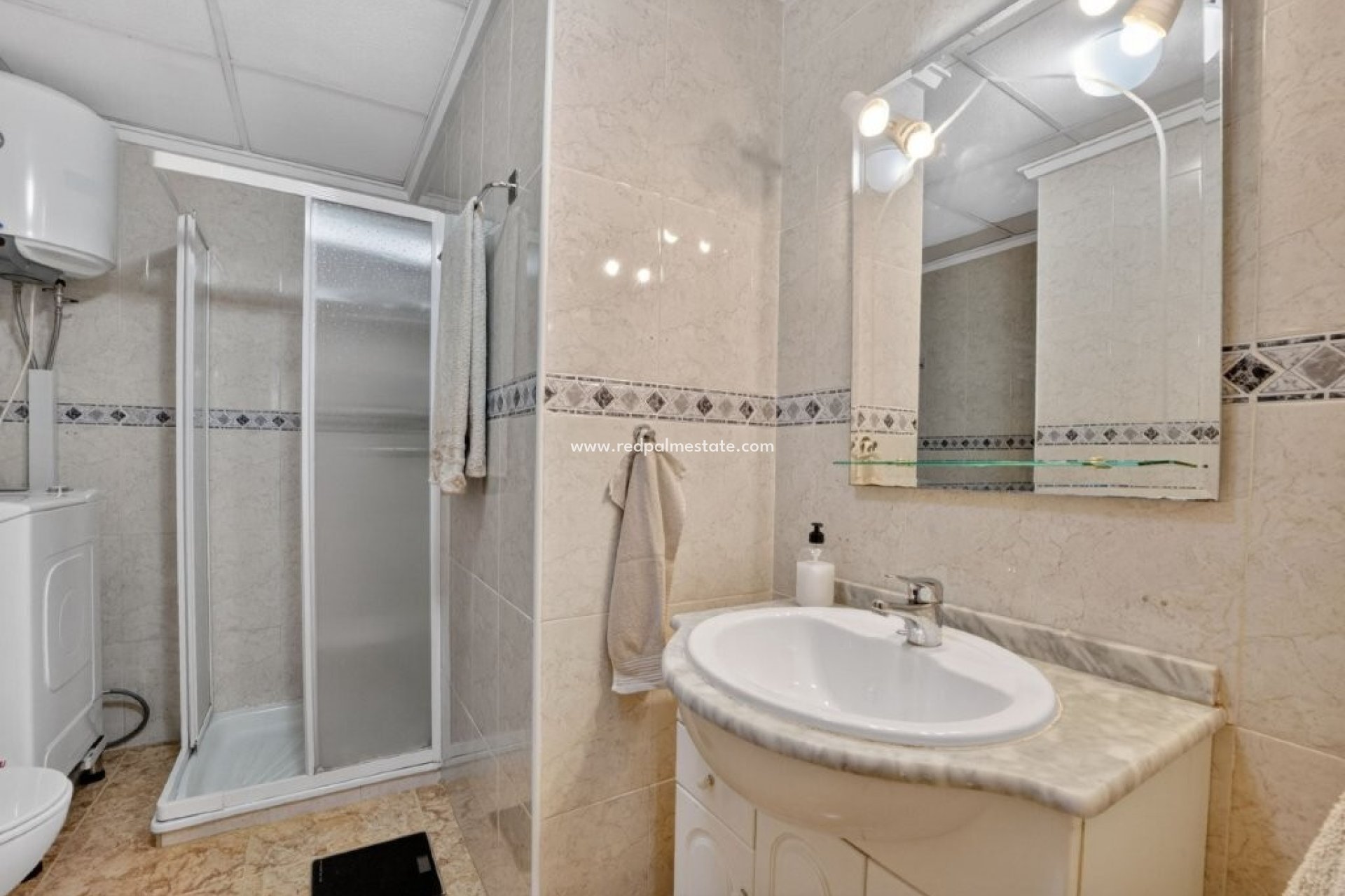 Resale - Apartment -
Torrevieja