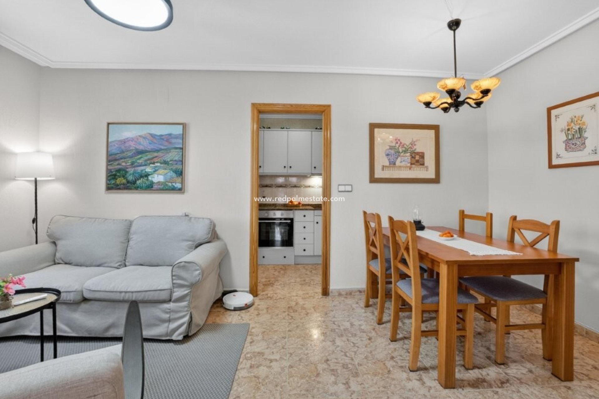 Resale - Apartment -
Torrevieja