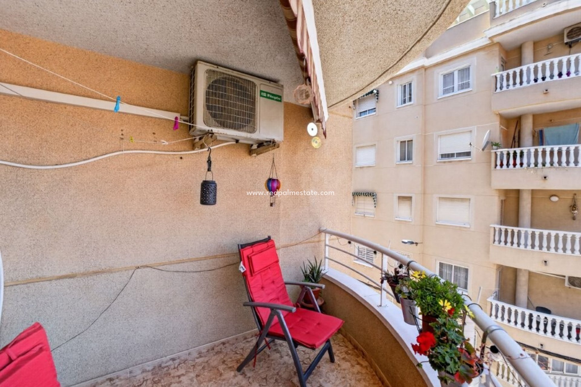 Resale - Apartment -
Torrevieja