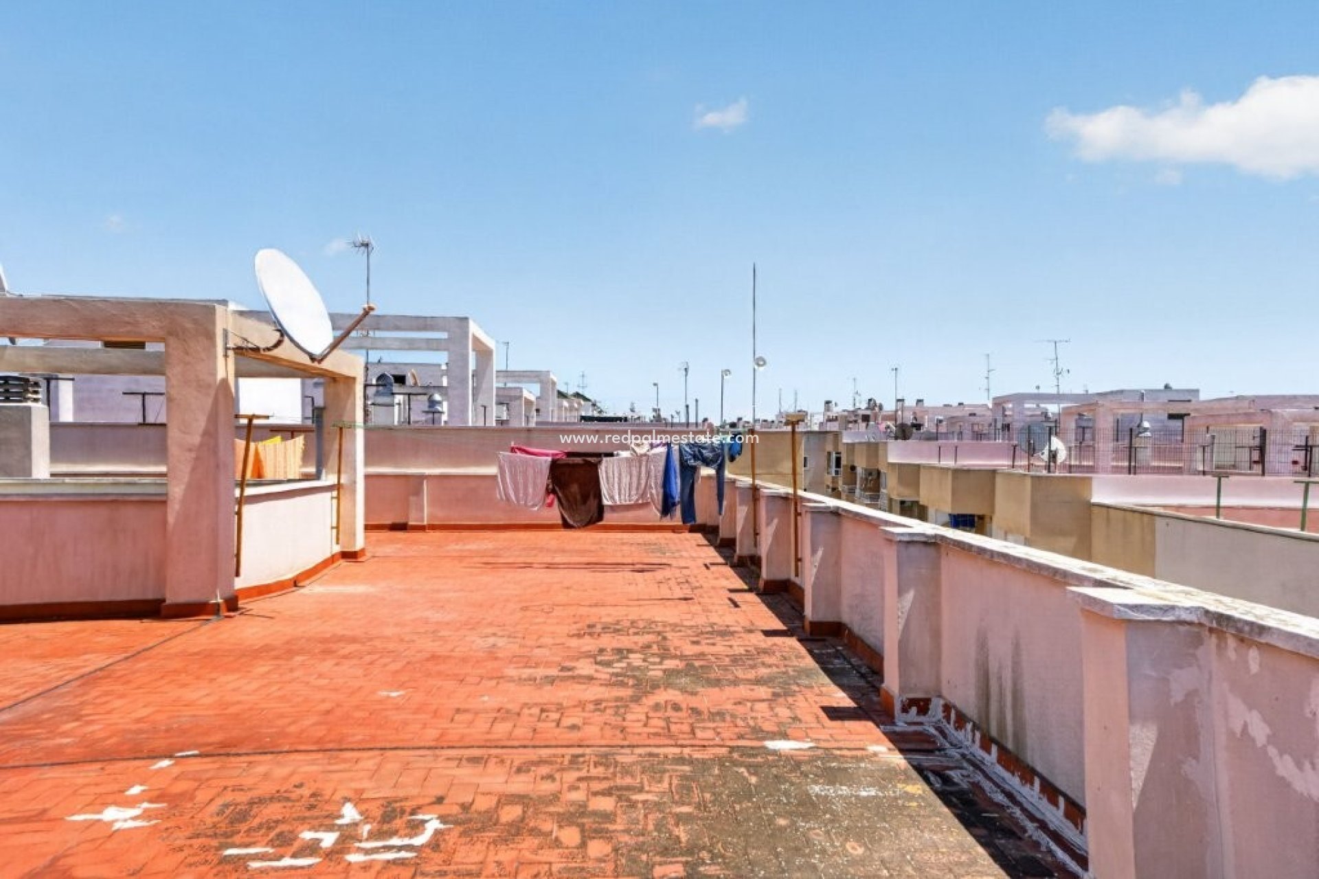 Resale - Apartment -
Torrevieja