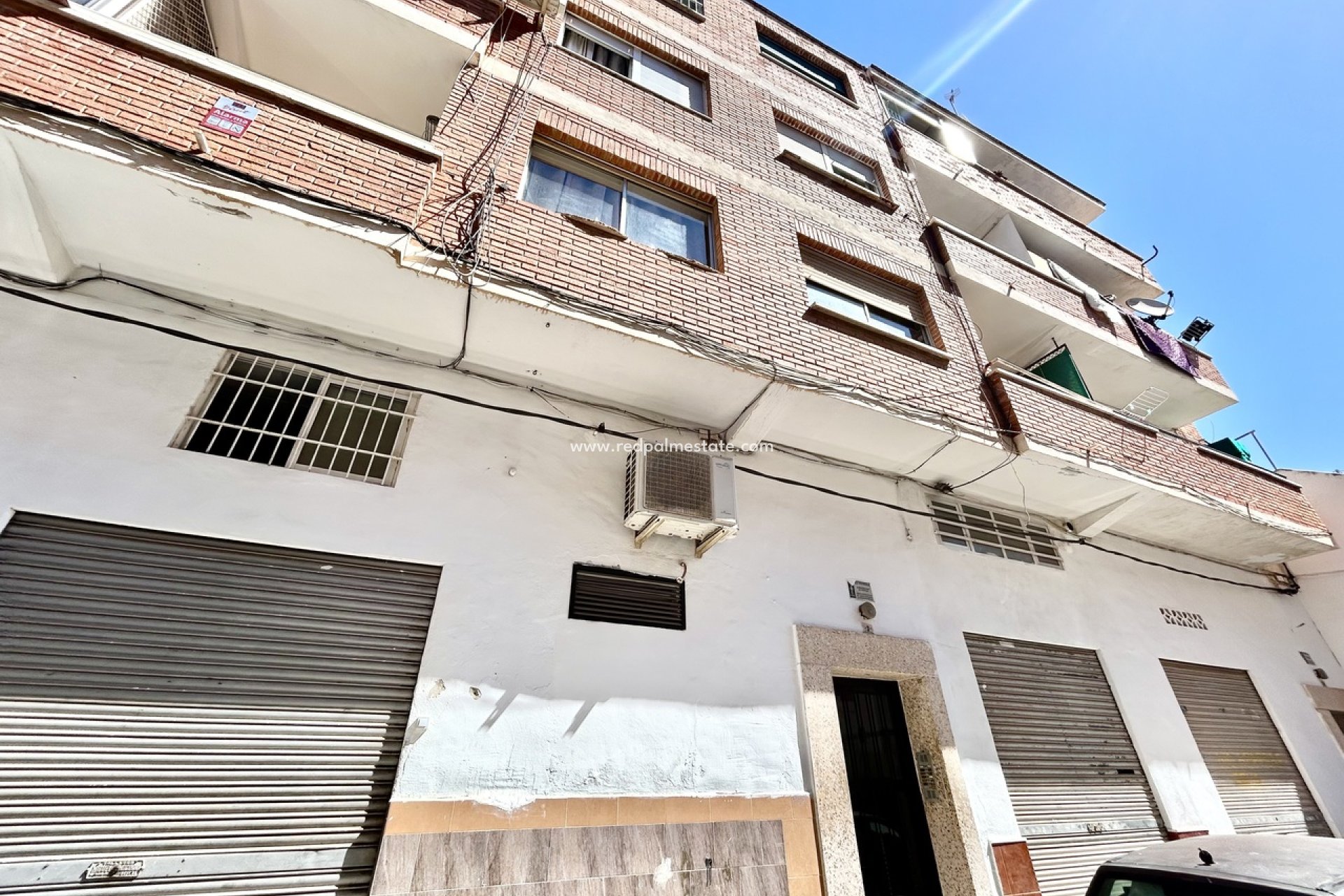 Resale - Apartment -
Torrevieja