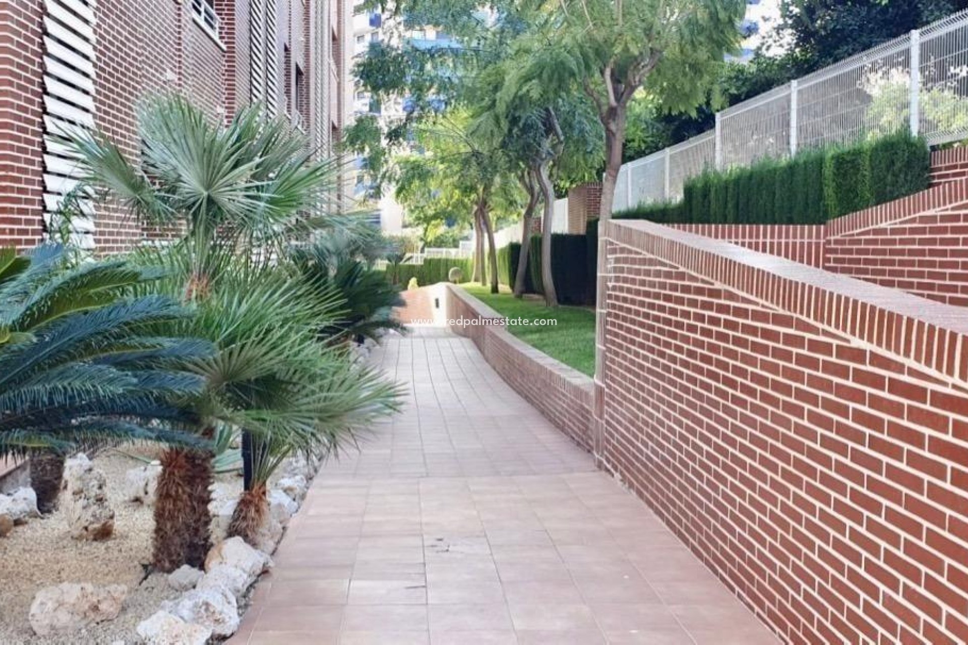 Resale - Apartment -
Villajoyosa - Cala Villajoyosa