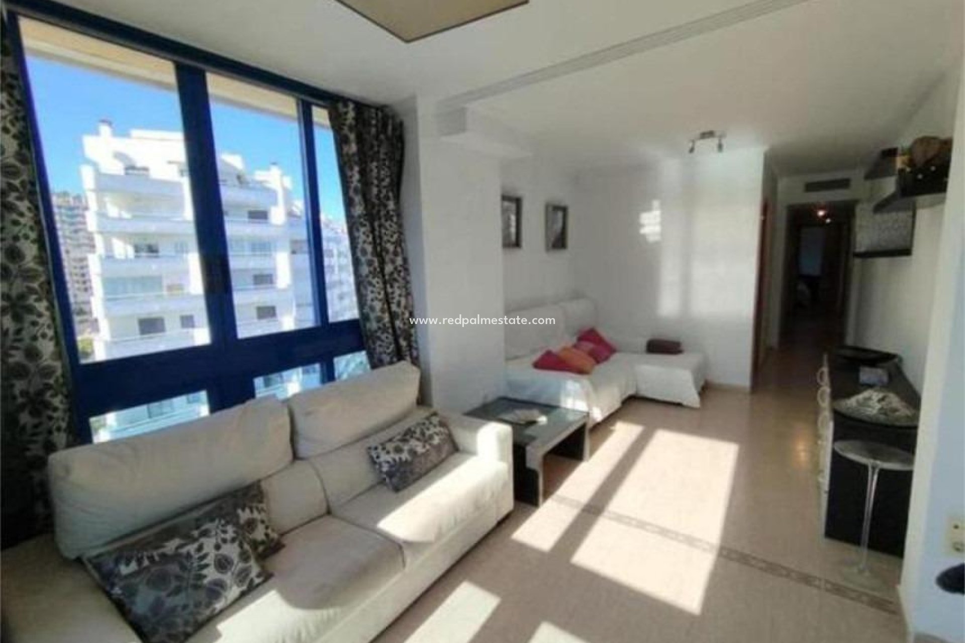 Resale - Apartment -
Villajoyosa - Cala Villajoyosa