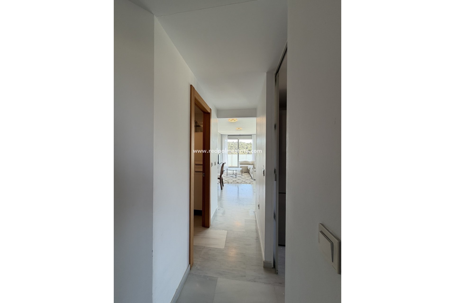 Resale - Apartment -
Villajoyosa - Finestrat