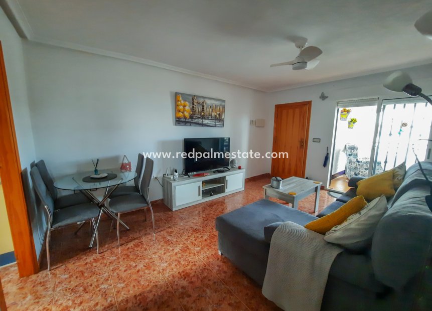 Resale - Apartment -
Vistabella Golf Entre Naranjos - Inland