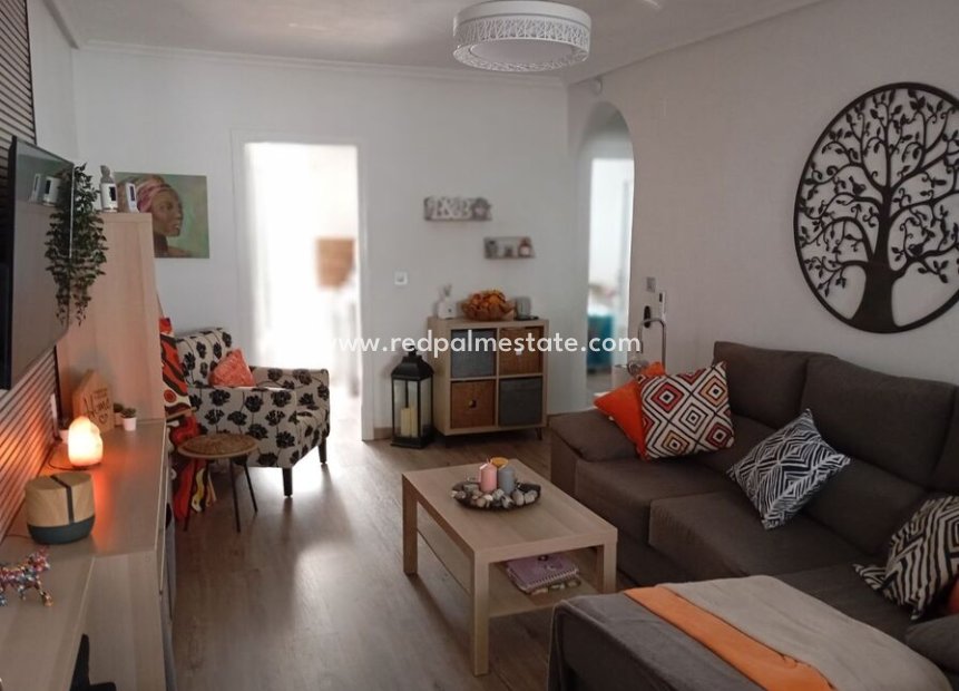 Resale - Apartment -
Vistabella Golf Entre Naranjos - Inland