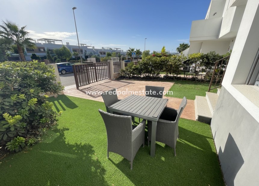 Resale - Apartment -
Vistabella Golf Entre Naranjos