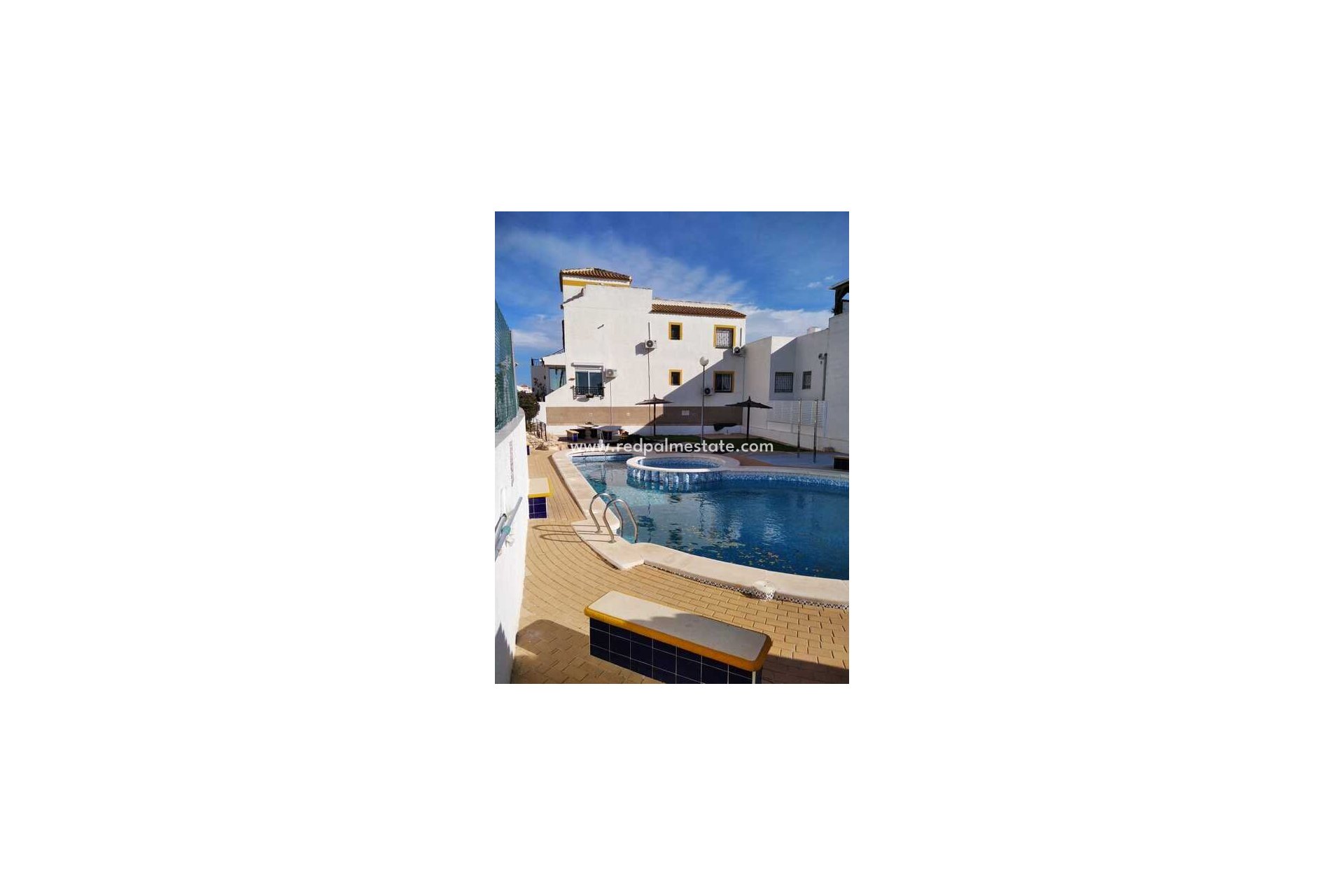 Resale - Apartment -
Vistabella Golf - Inland