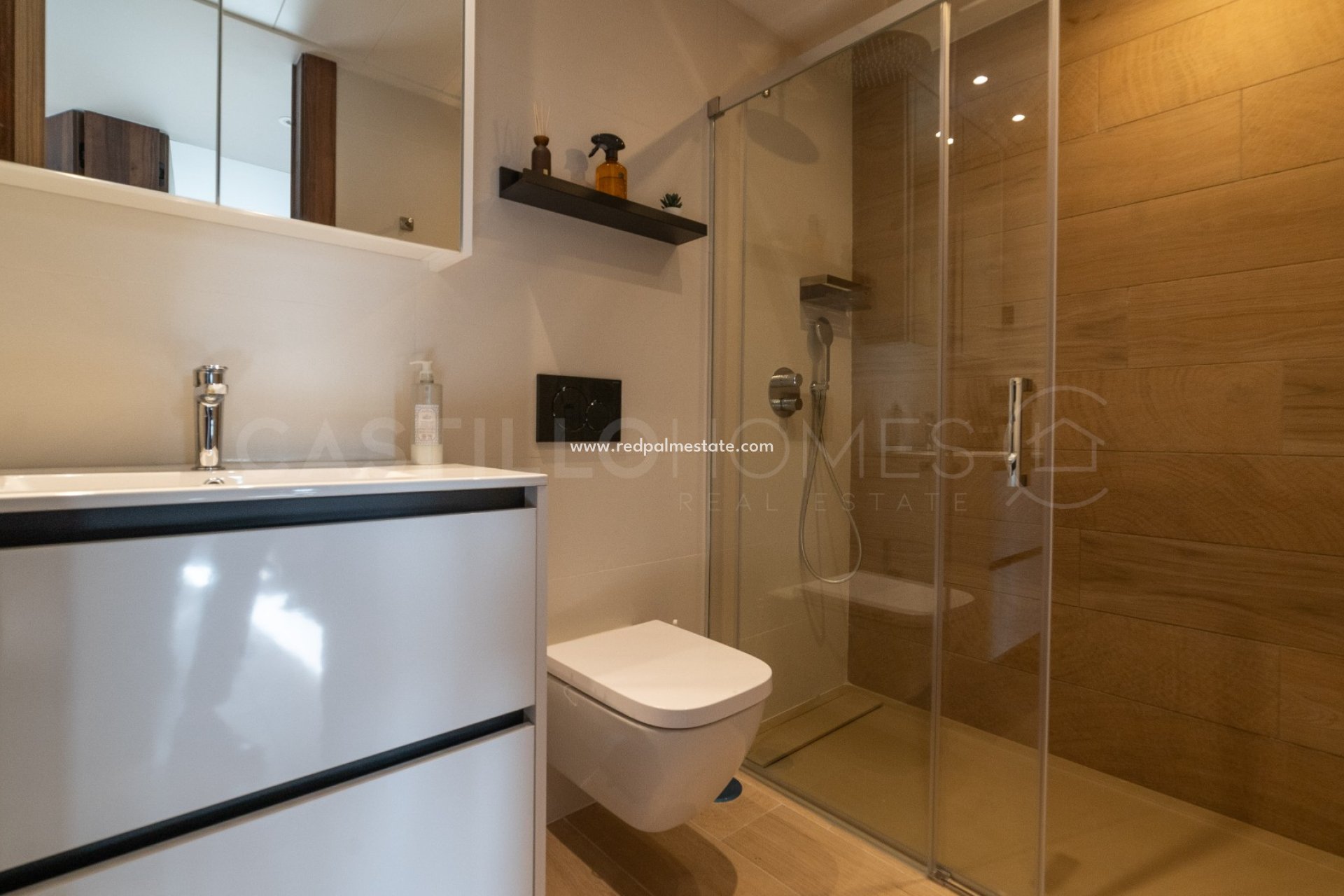 Resale - Apartments -
Algorfa - La Finca Golf