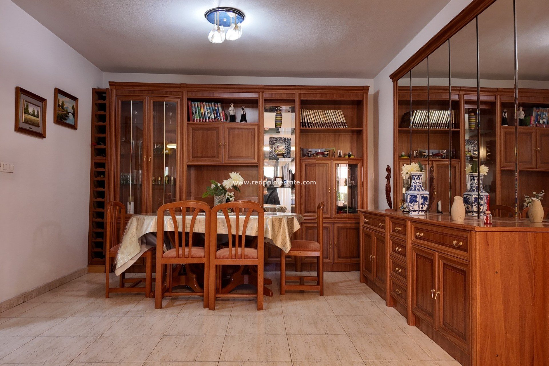 Resale - Apartments -
Alicante - Altozano