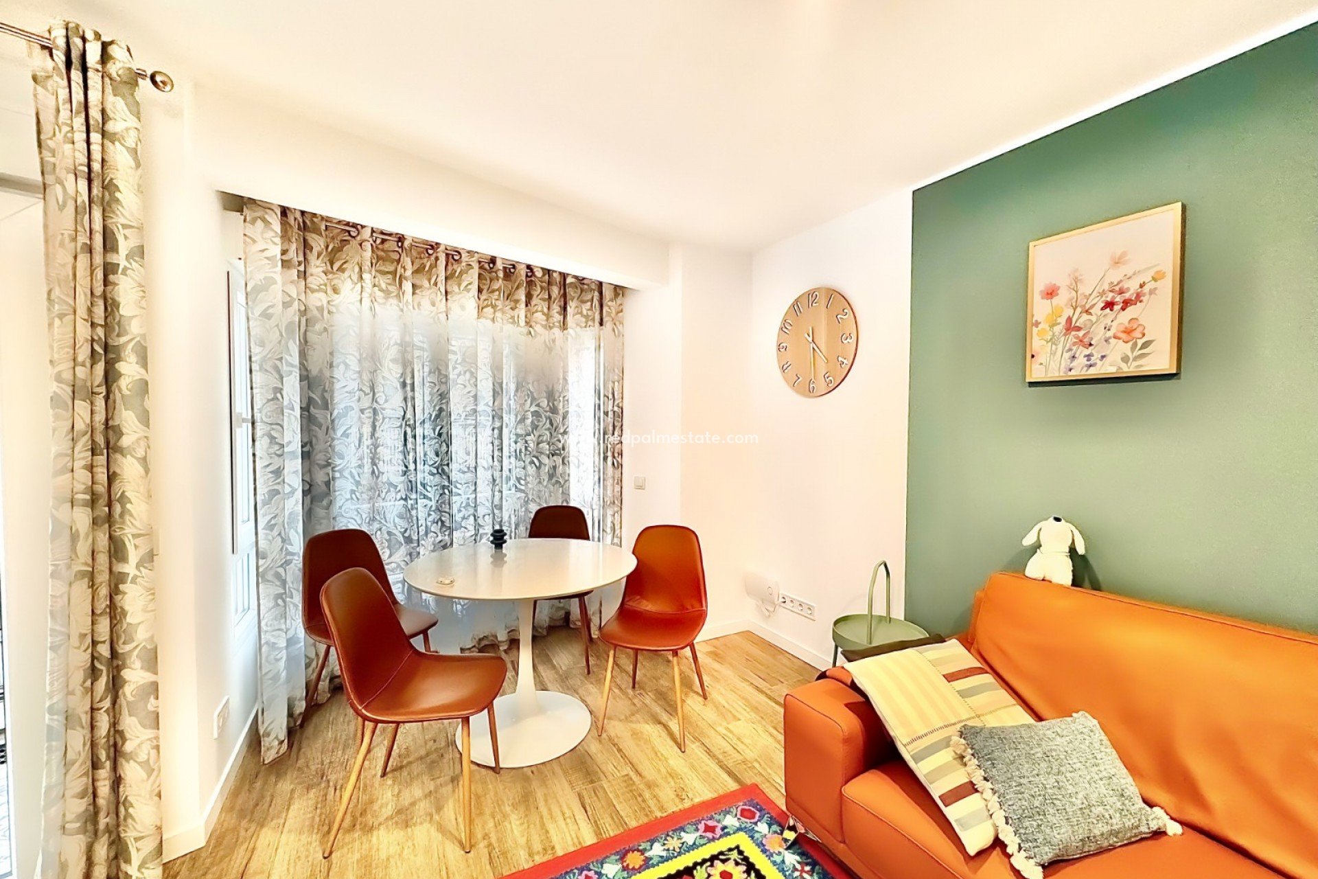 Resale - Apartments -
Alicante - Carolinas Bajas