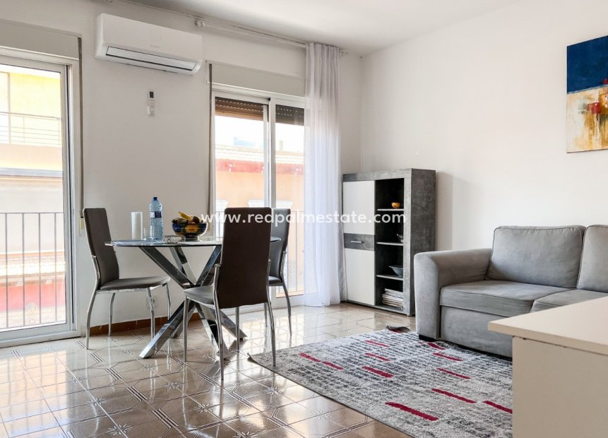 Resale - Apartments -
Alicante - Center