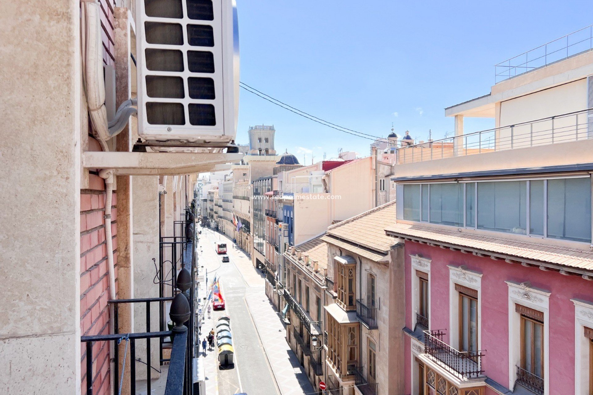 Resale - Apartments -
Alicante - Center