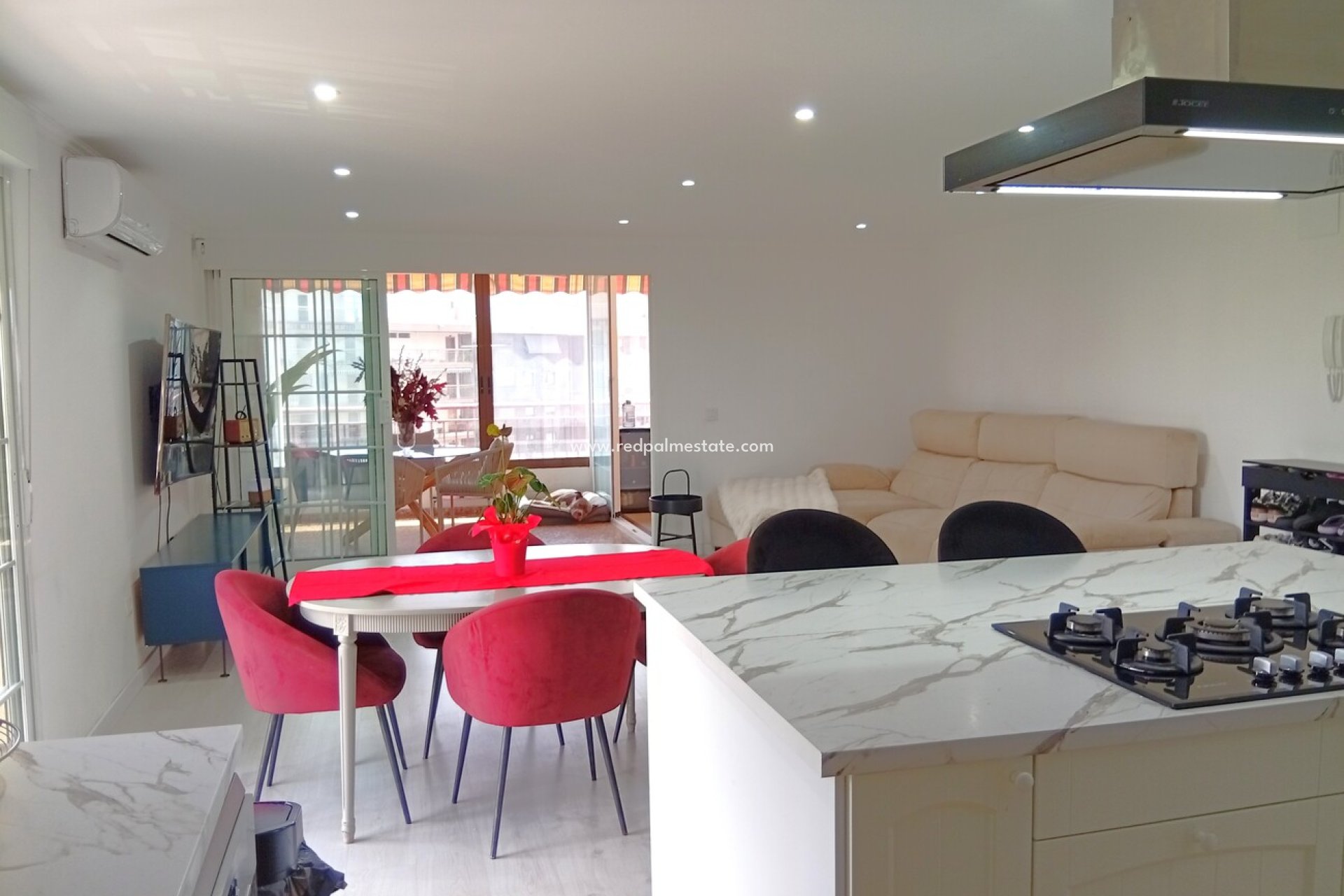 Resale - Apartments -
Alicante - Costa Blanca