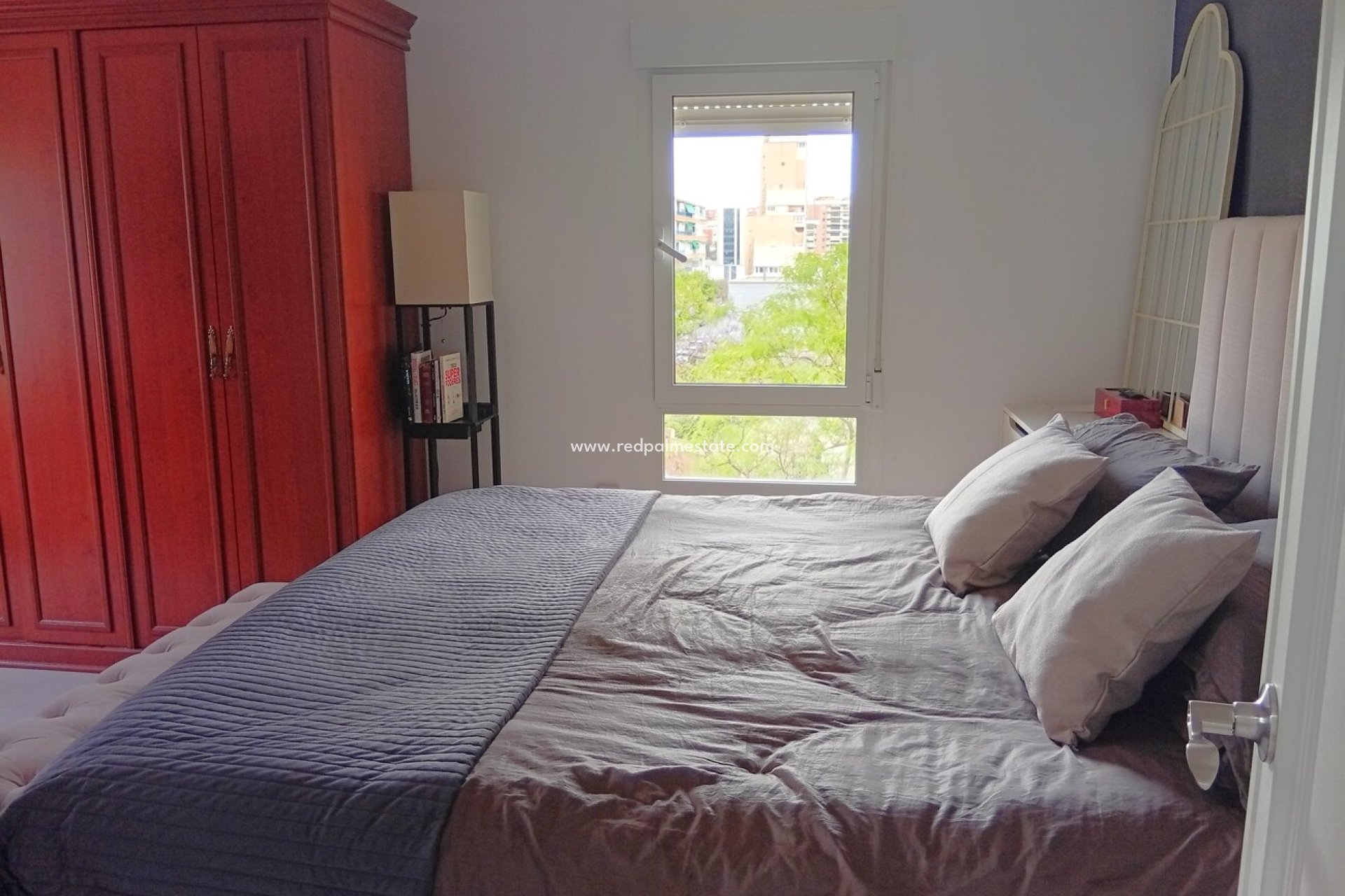 Resale - Apartments -
Alicante - Costa Blanca