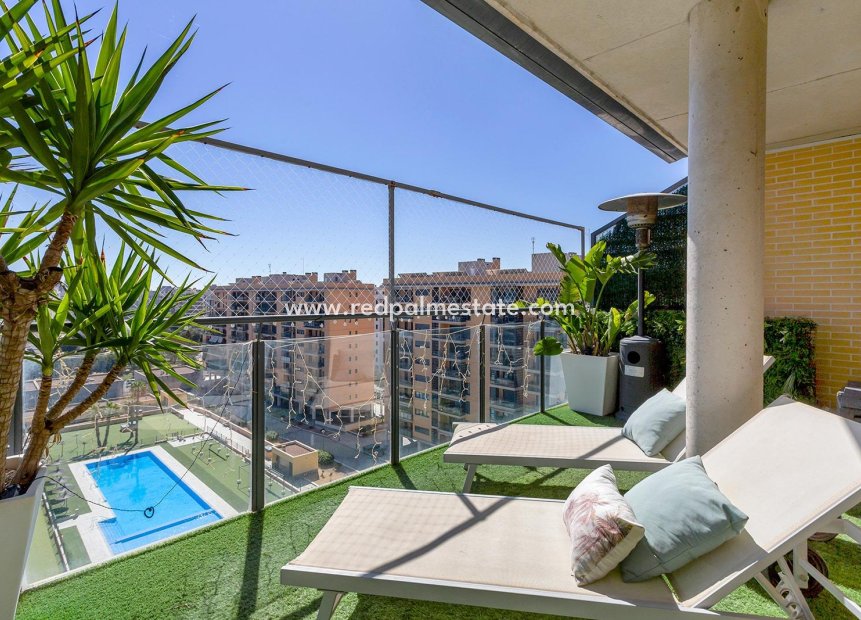 Resale - Apartments -
Alicante - Pau 5