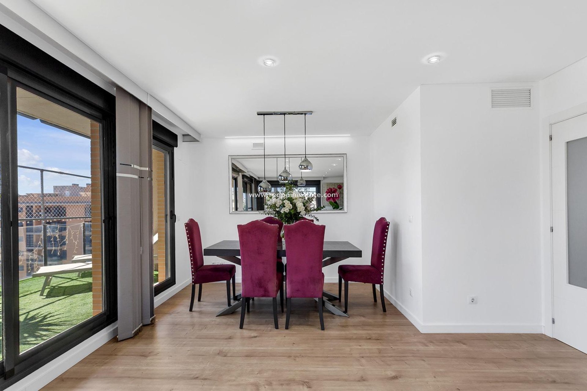 Resale - Apartments -
Alicante - Pau 5