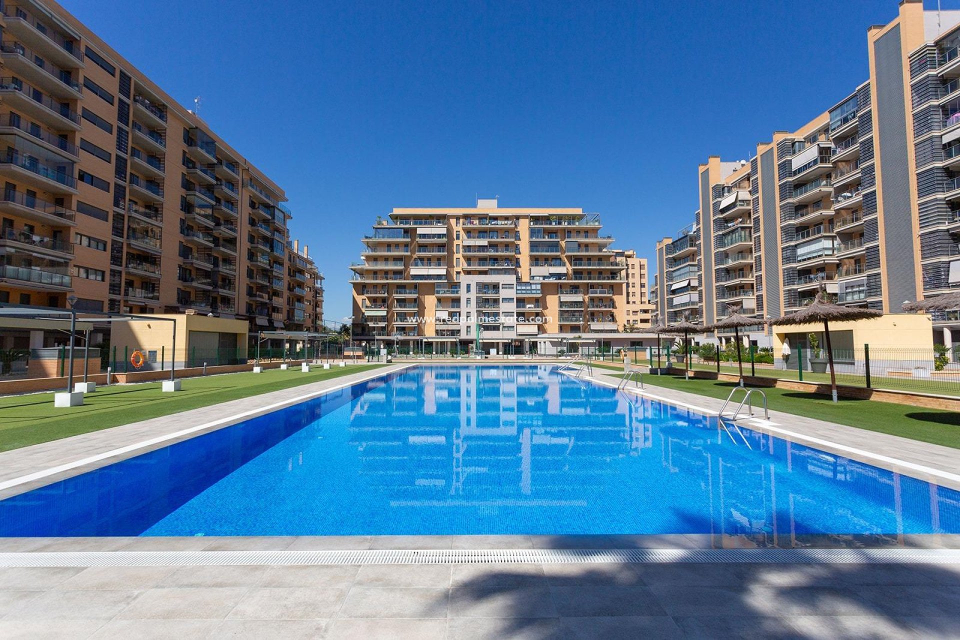 Resale - Apartments -
Alicante - Pau 5