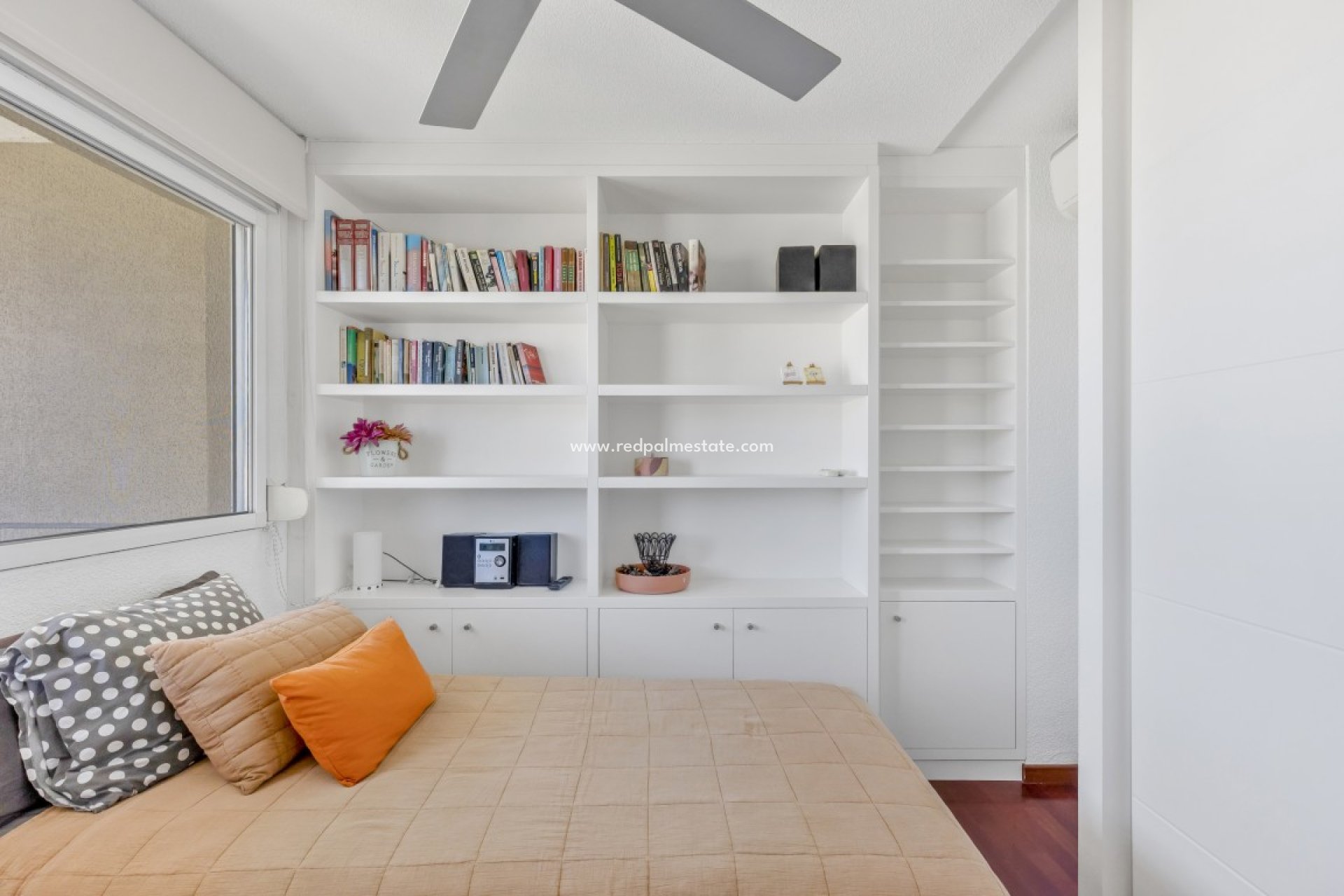 Resale - Apartments -
Alicante - Playa De San Juan