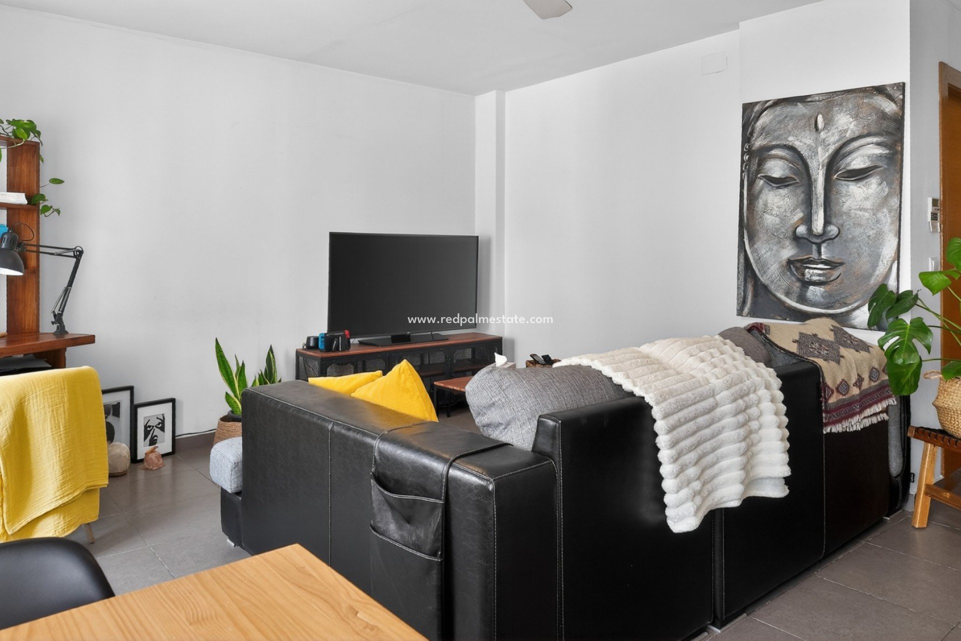 Resale - Apartments -
Alicante - San Antón