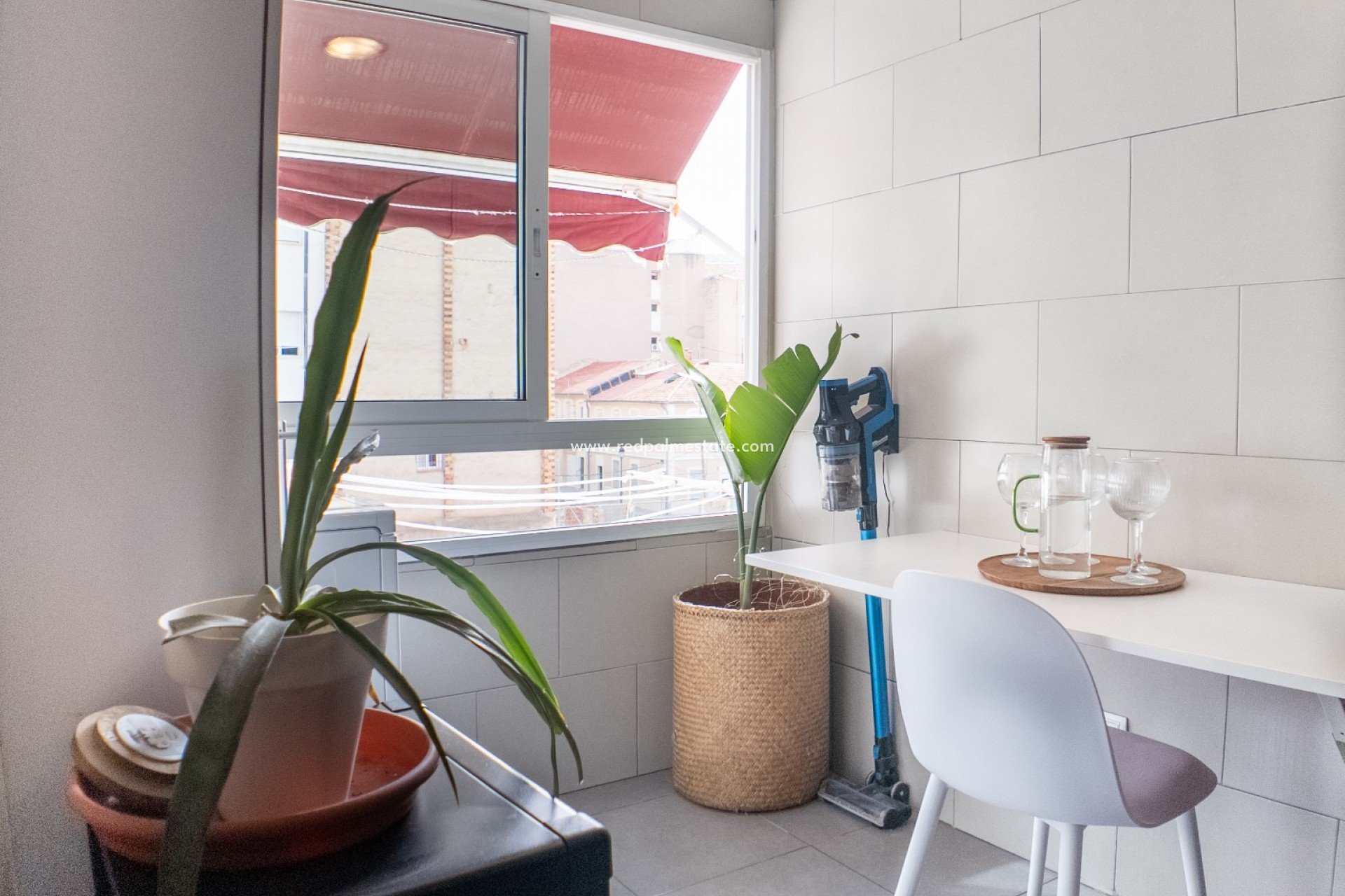 Resale - Apartments -
Alicante - San Antón