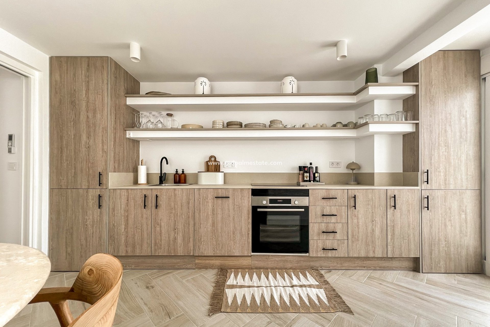 Resale - Apartments -
Alicante