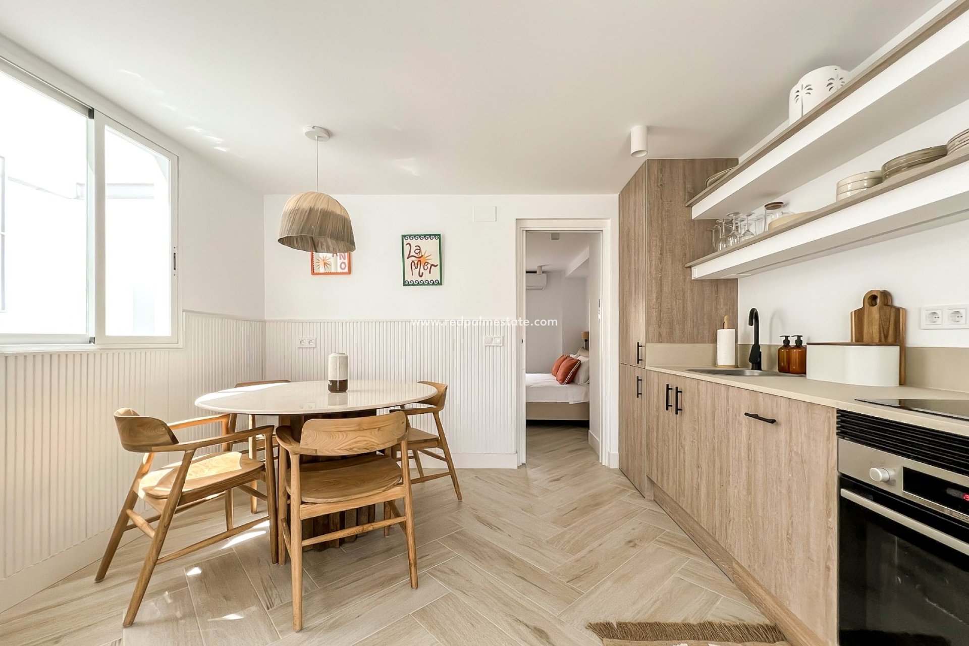 Resale - Apartments -
Alicante