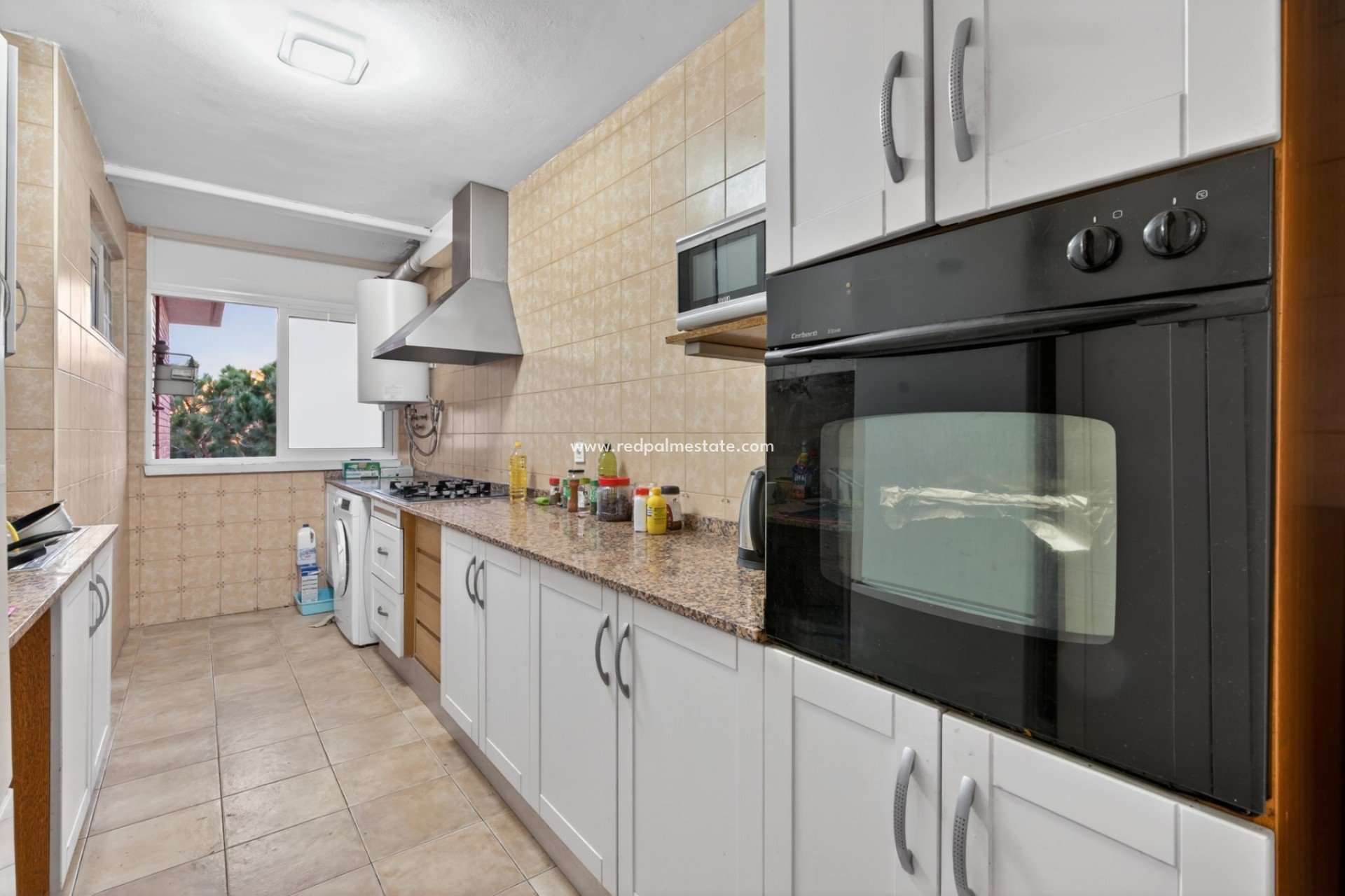 Resale - Apartments -
Alicante