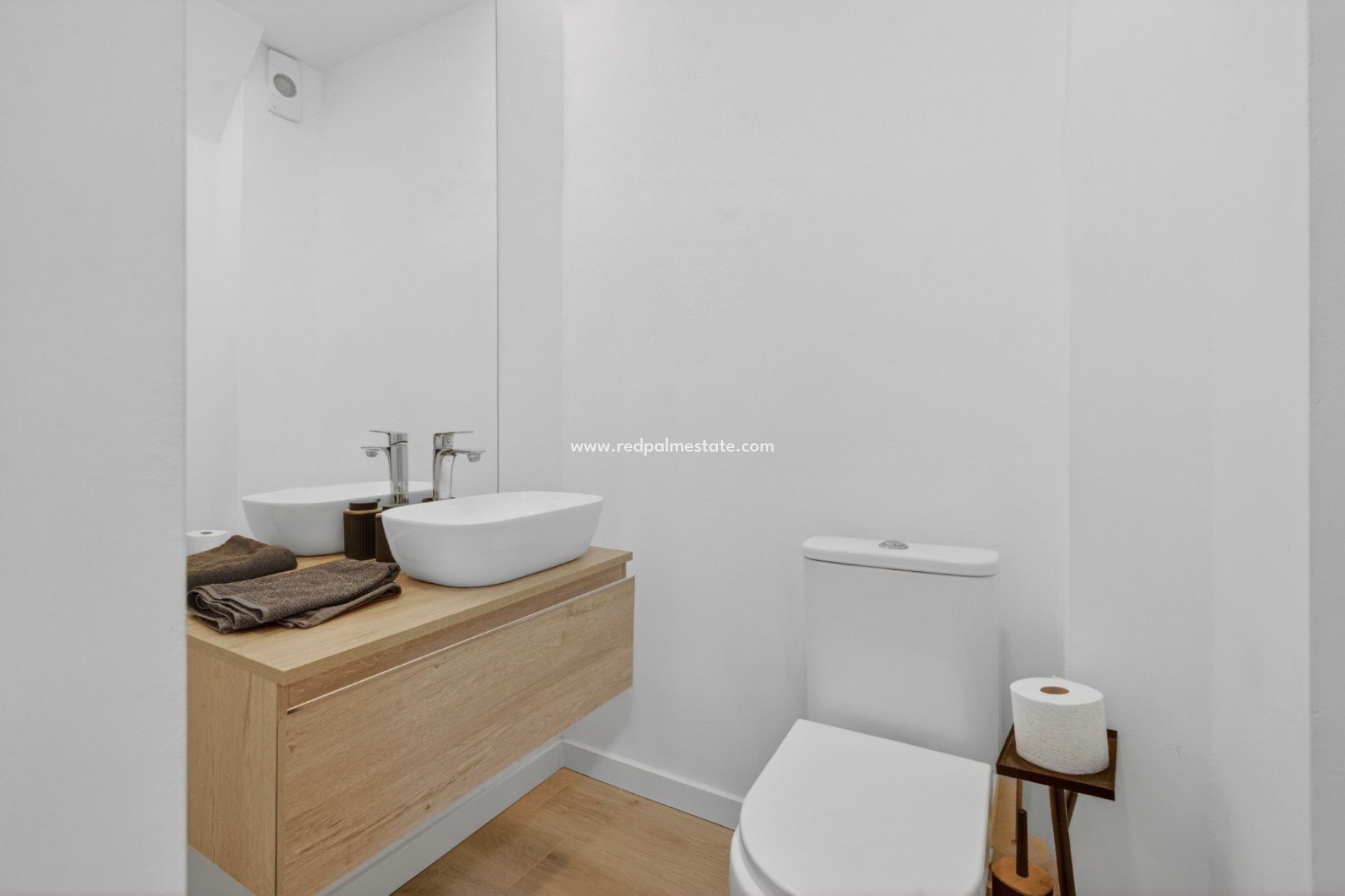 Resale - Apartments -
Alicante