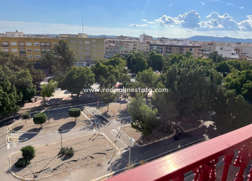 Resale - Apartments -
Almoradí