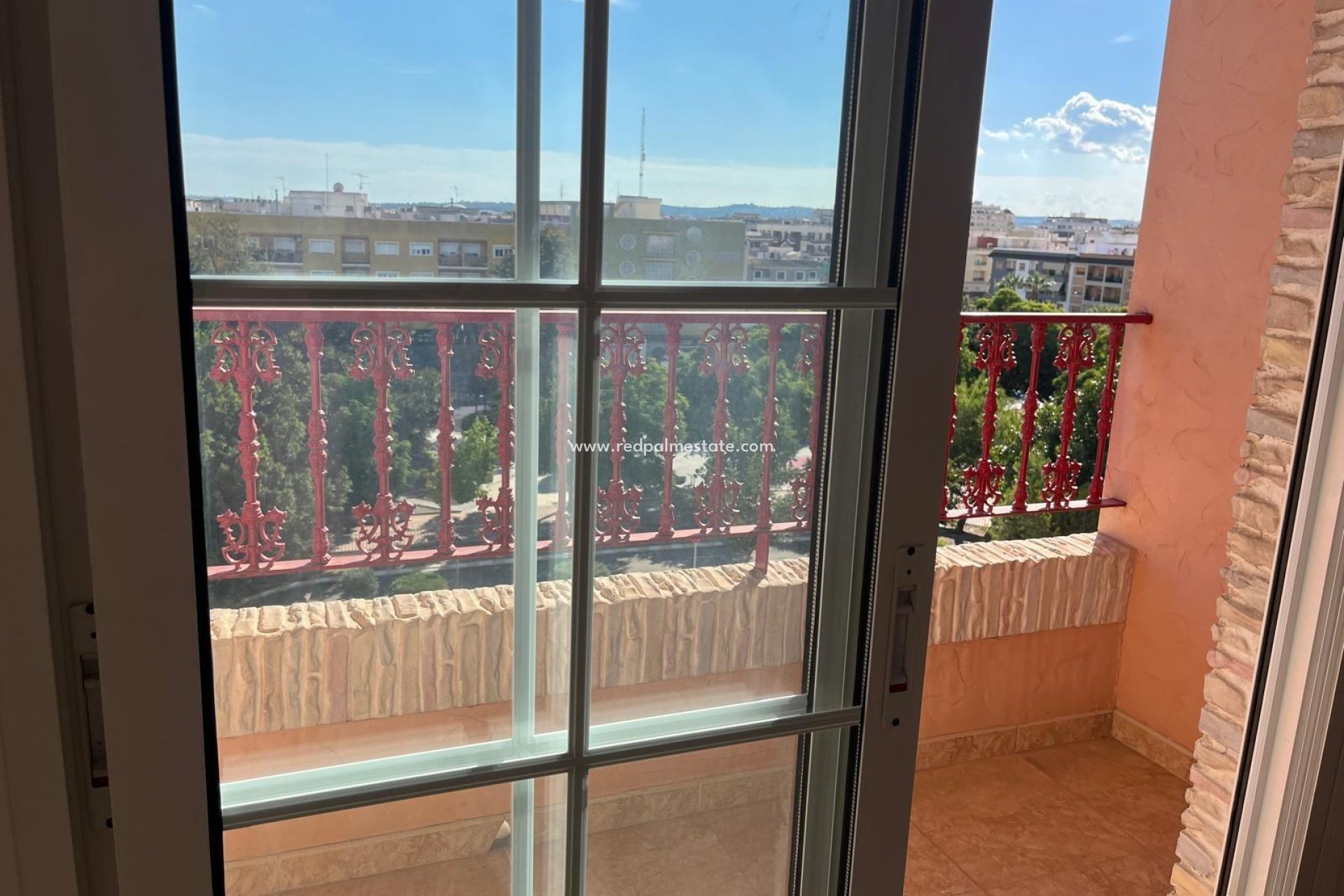 Resale - Apartments -
Almoradí