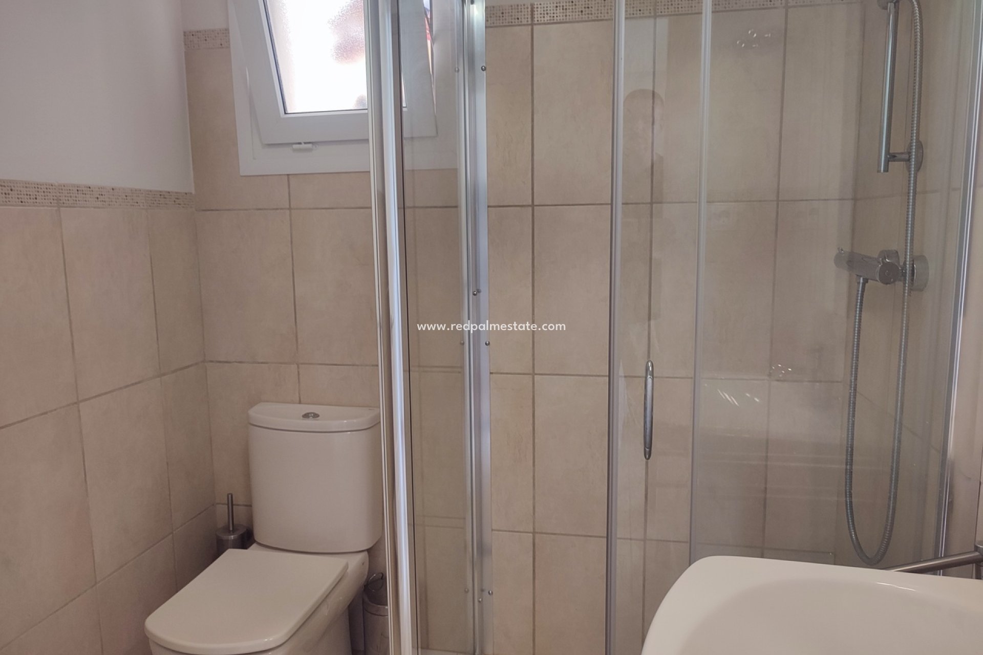 Resale - Apartments -
Altaona Golf resort - Inland