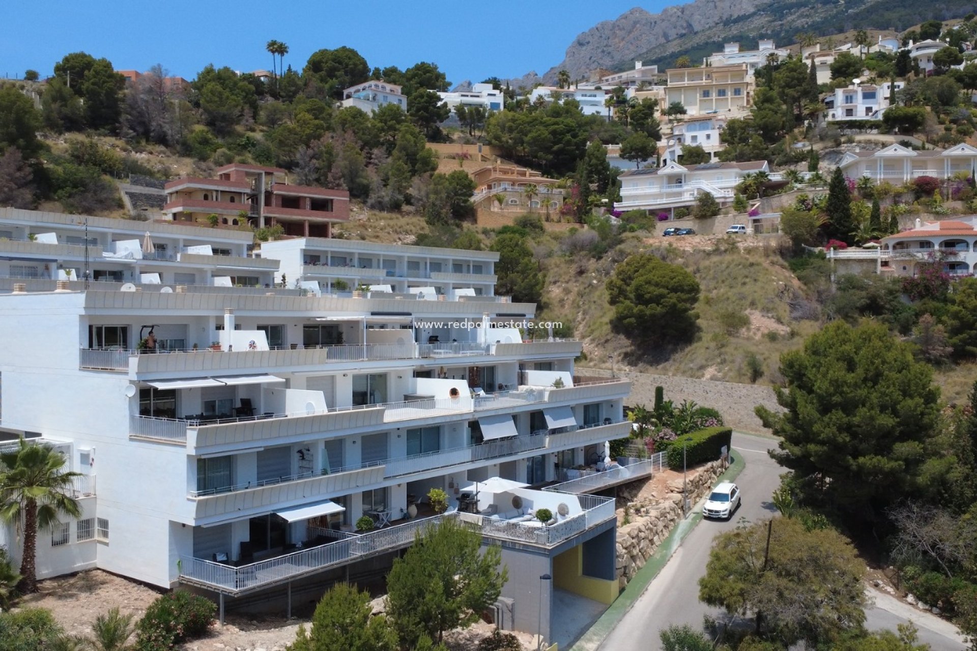 Resale - Apartments -
Altea