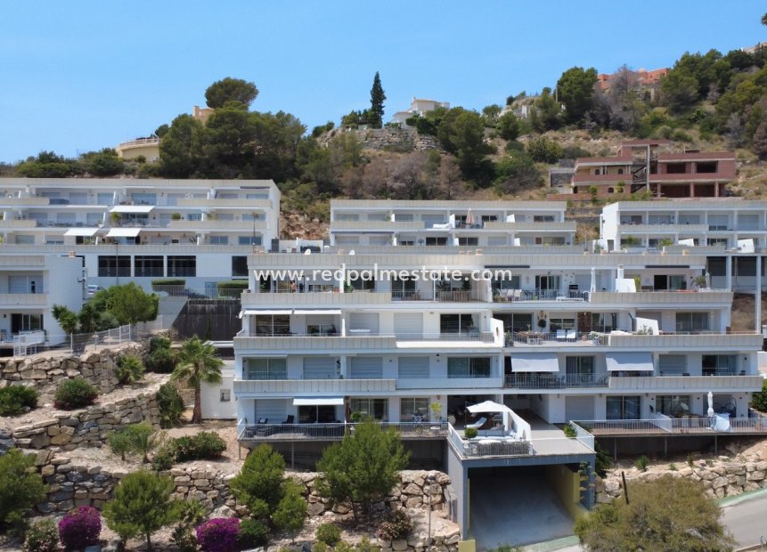 Resale - Apartments -
Altea