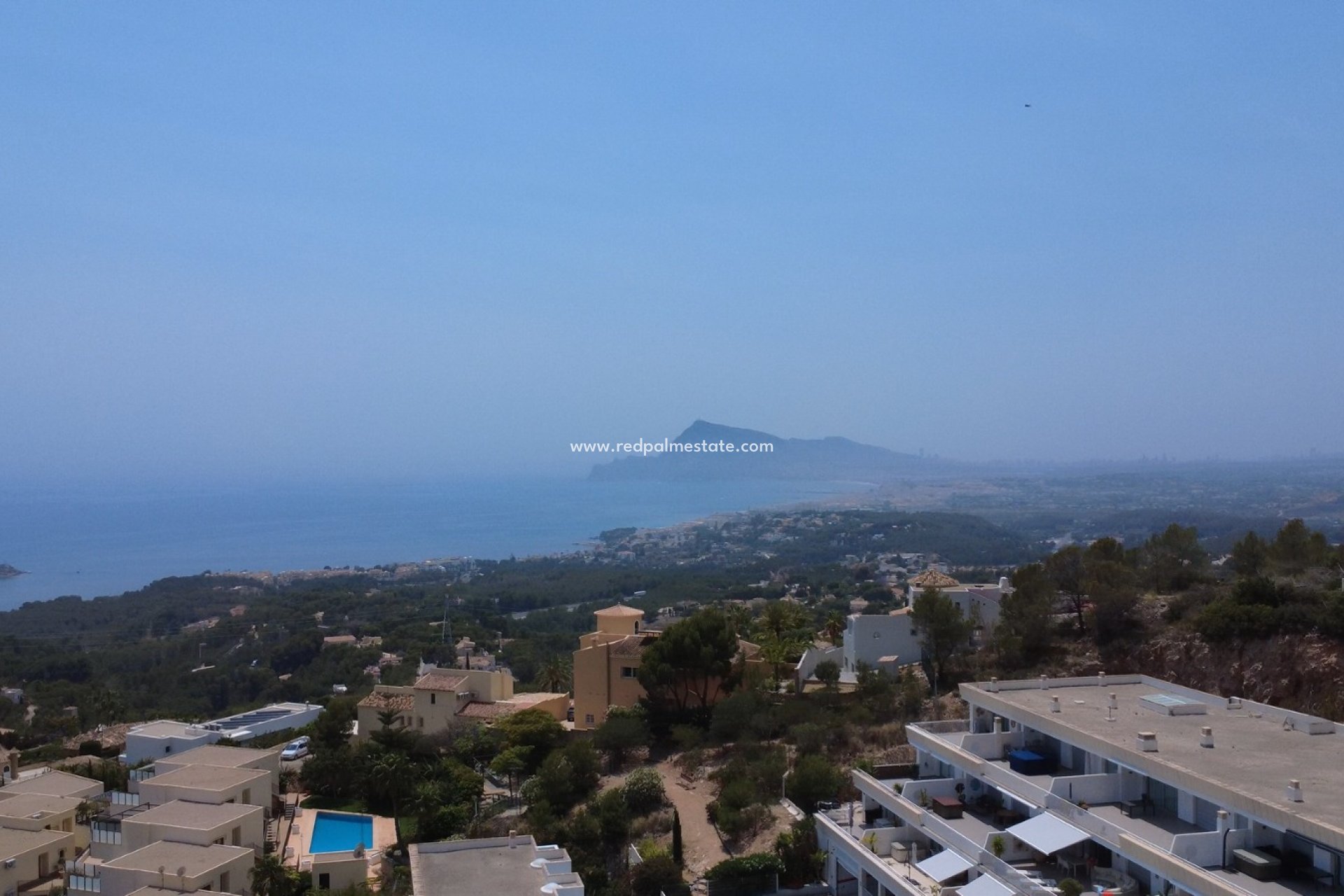 Resale - Apartments -
Altea