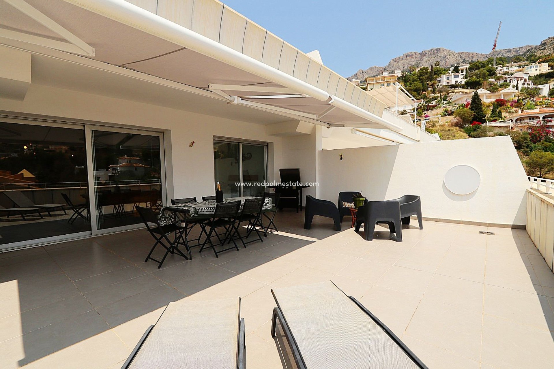 Resale - Apartments -
Altea