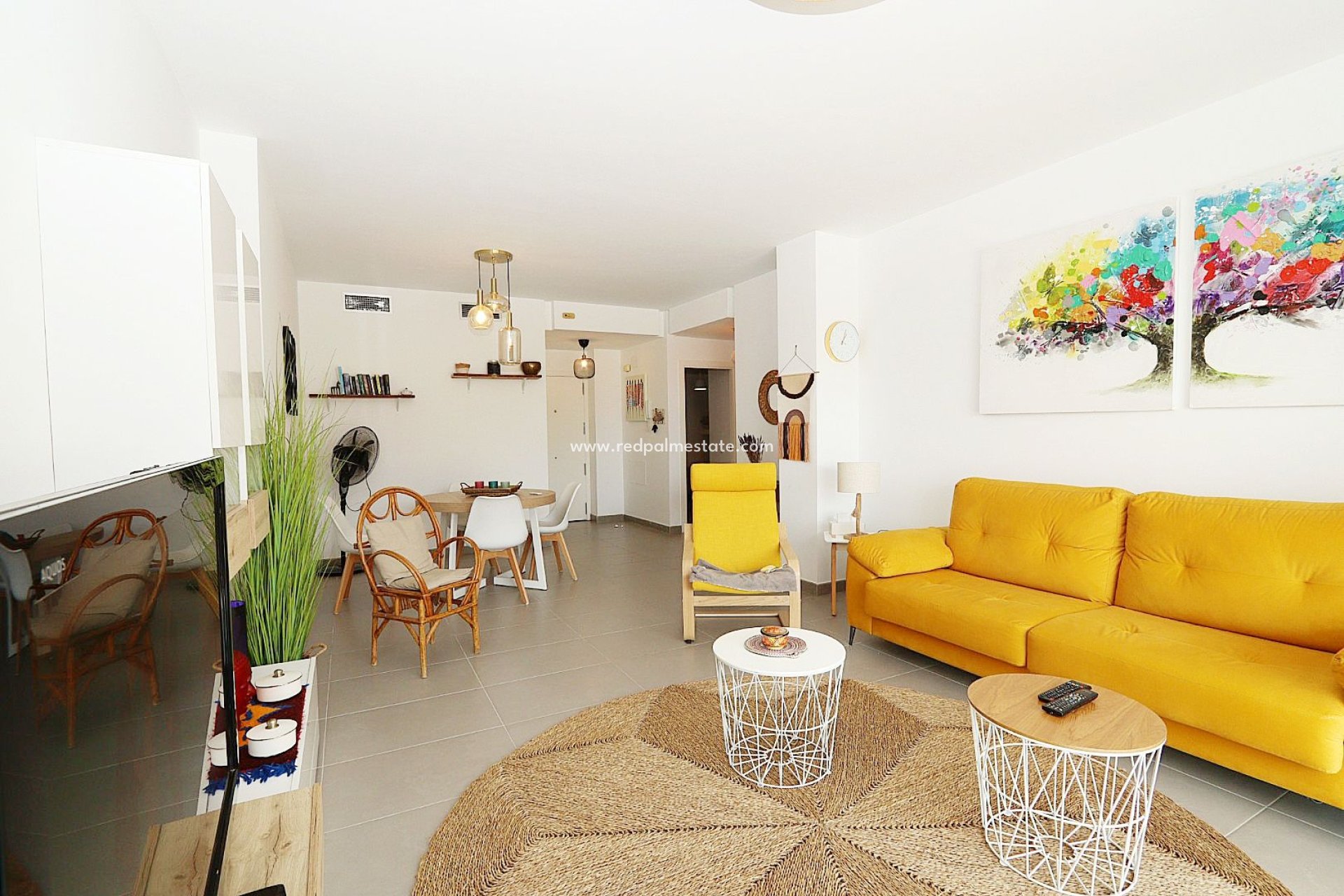 Resale - Apartments -
Altea