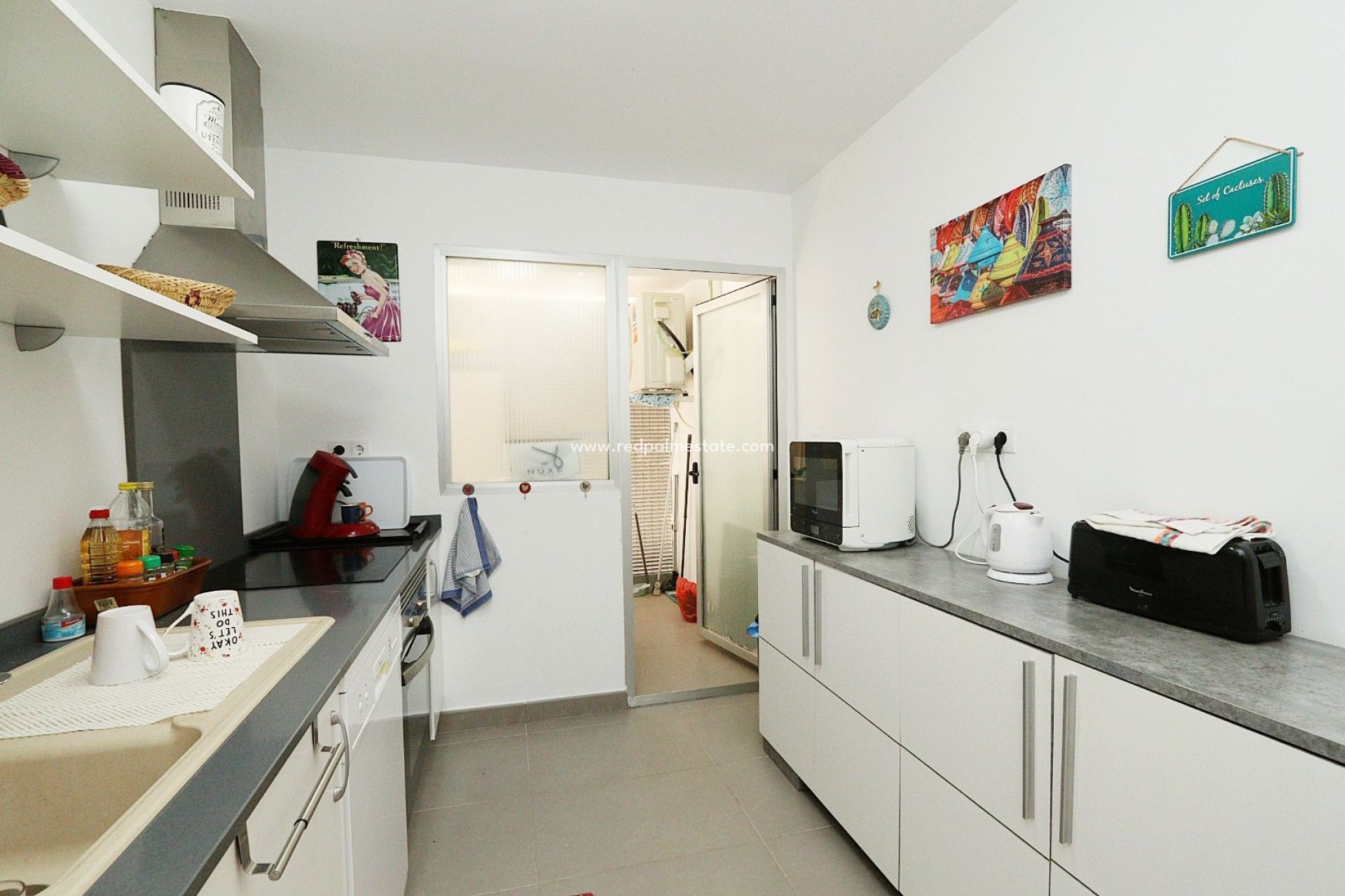 Resale - Apartments -
Altea